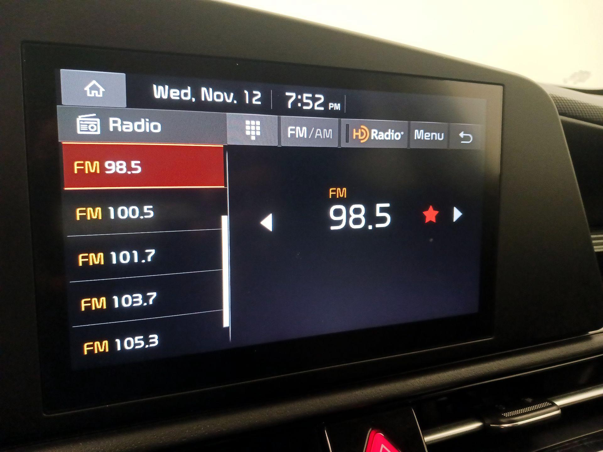 Thumbnail: 2025 Kia Niro - 15