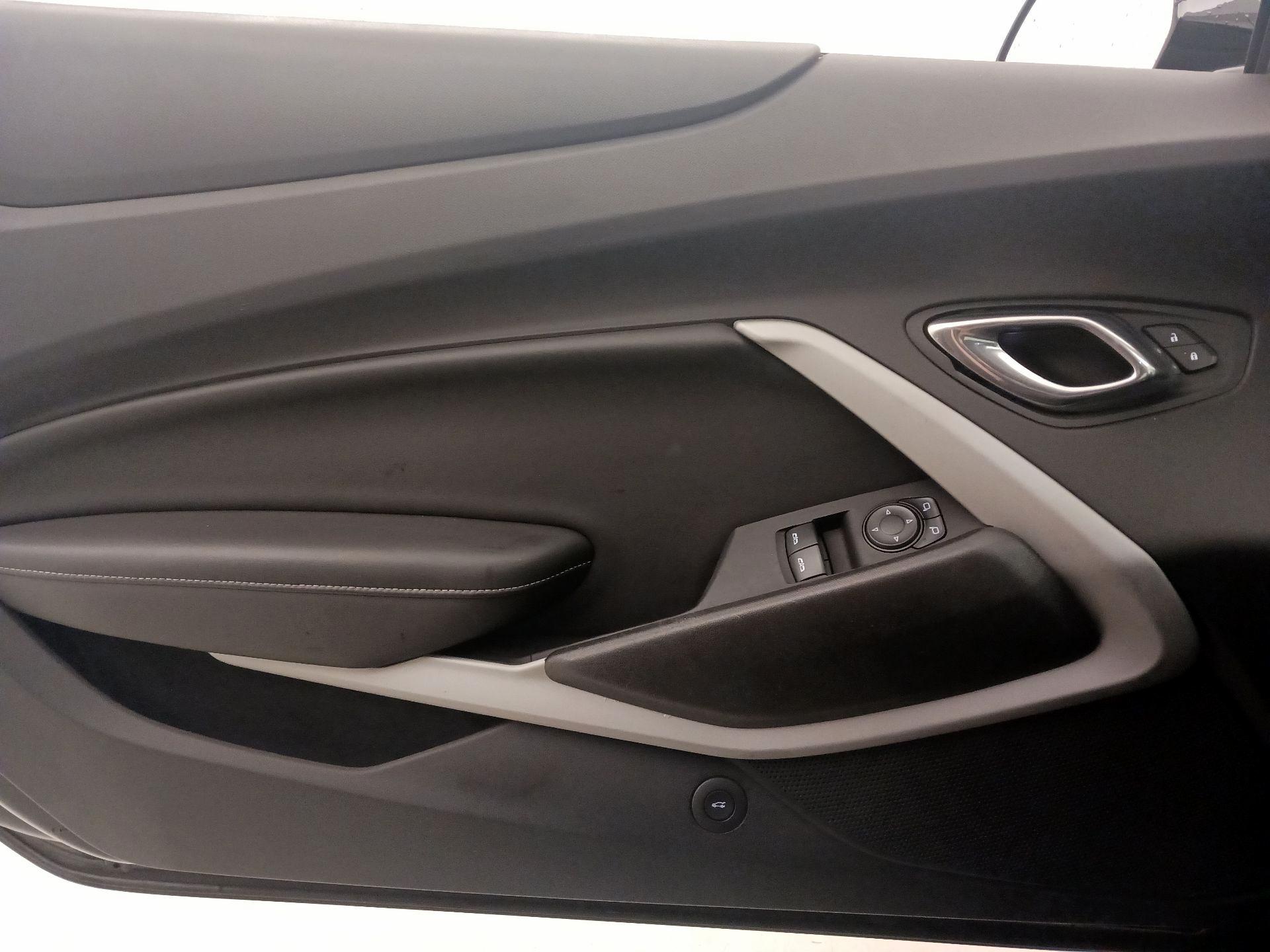 Thumbnail: 2021 Chevrolet Camaro - 12