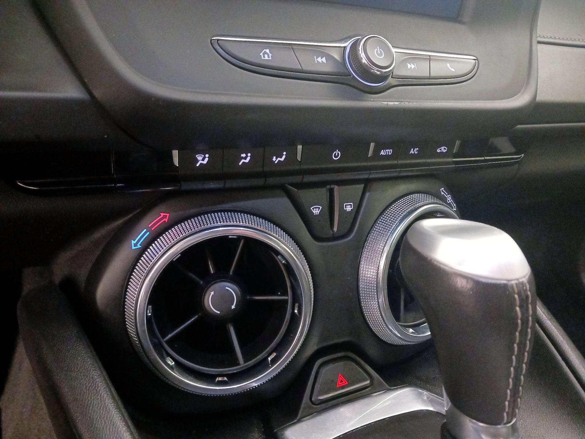 Thumbnail: 2021 Chevrolet Camaro - 15