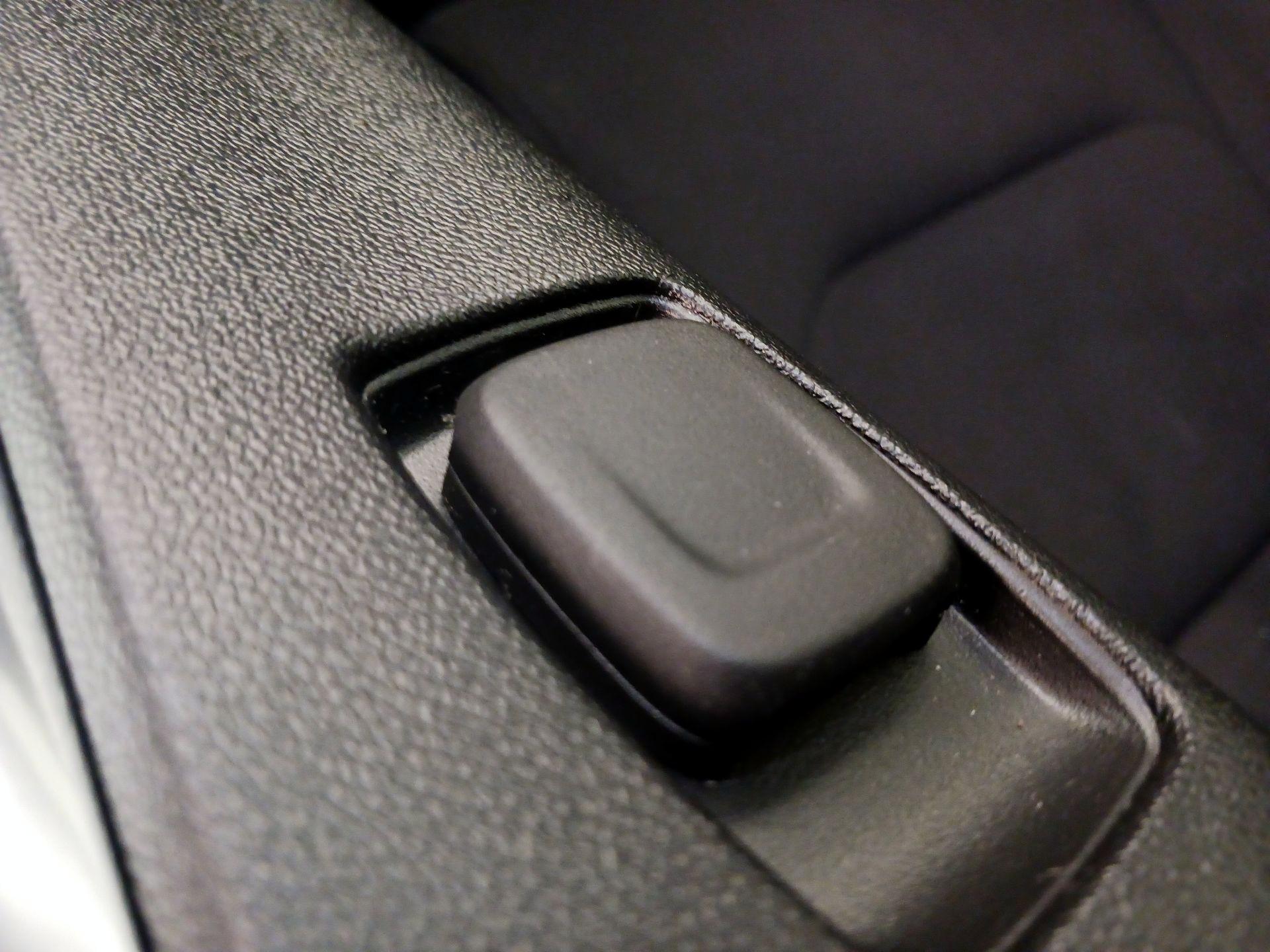 Thumbnail: 2021 Chevrolet Camaro - 17