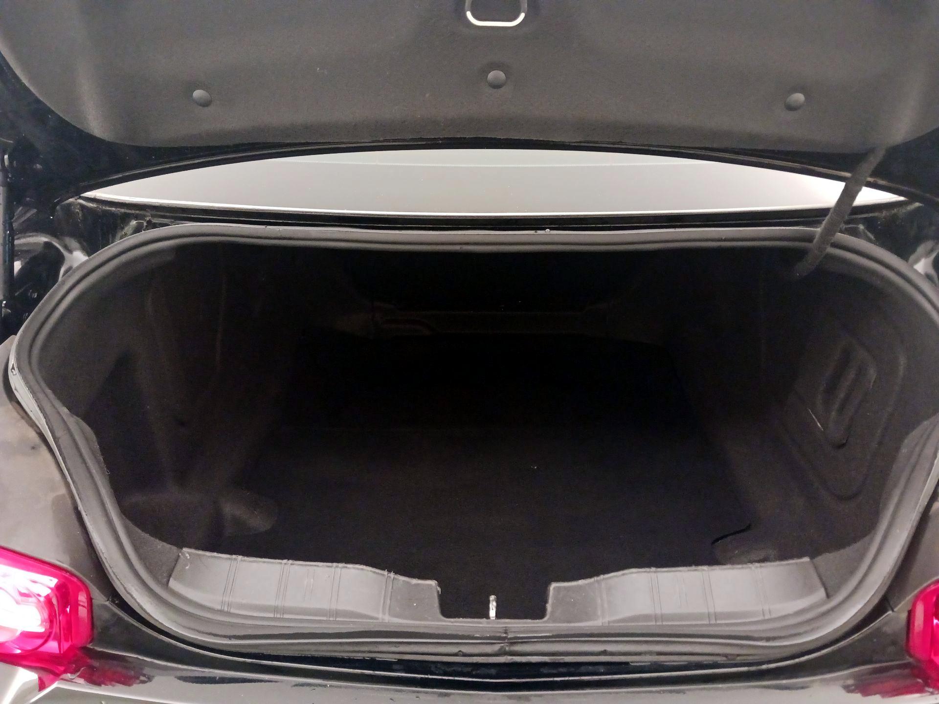 Thumbnail: 2021 Chevrolet Camaro - 19