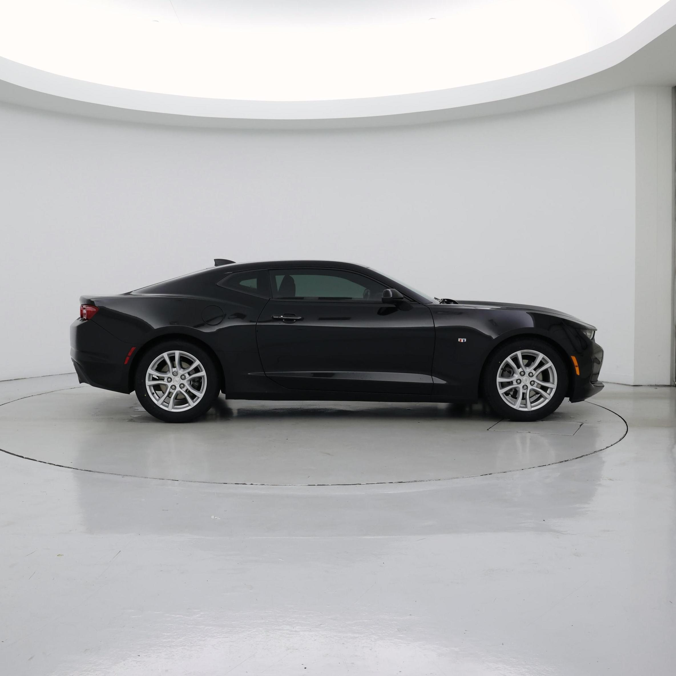 Thumbnail: 2021 Chevrolet Camaro - 7