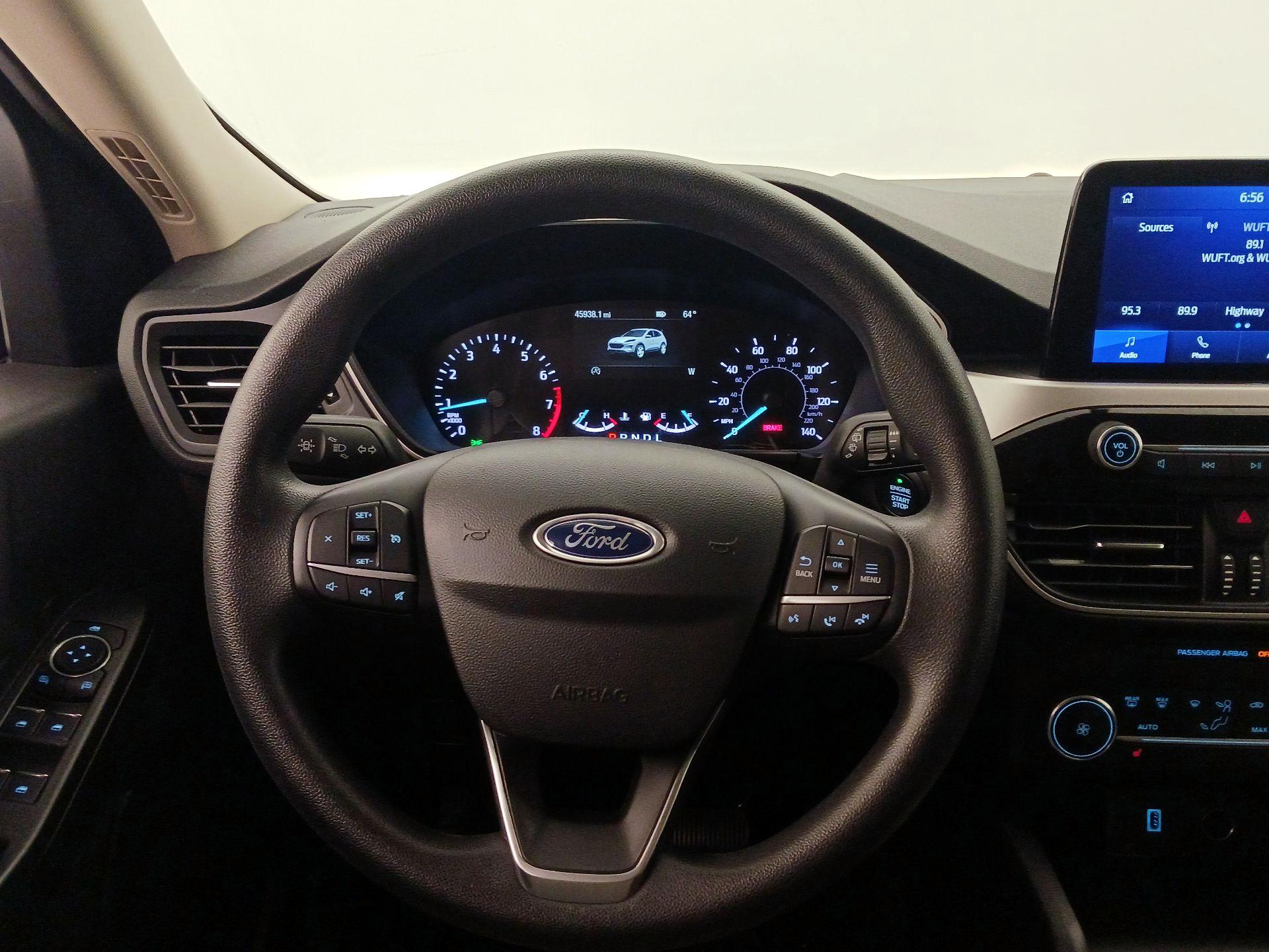 Thumbnail: 2020 Ford Escape - 10