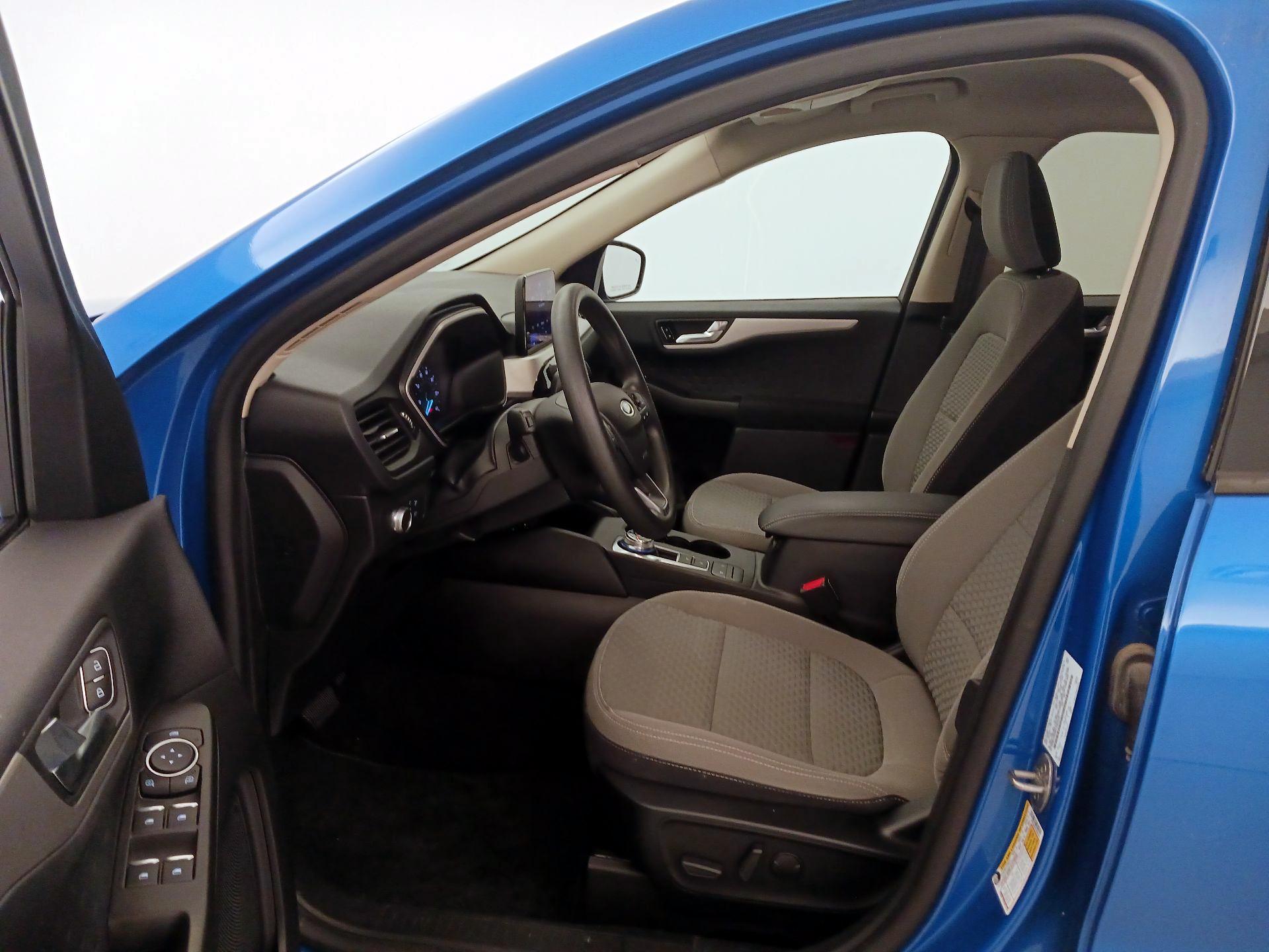 Thumbnail: 2020 Ford Escape - 11