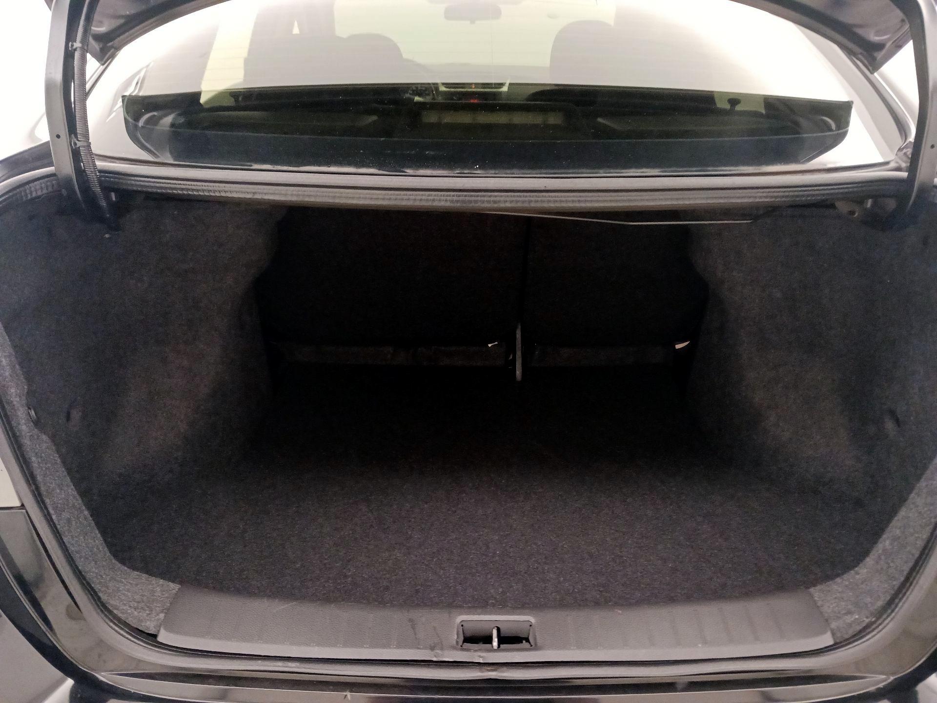 Thumbnail: 2017 Nissan Sentra - 19