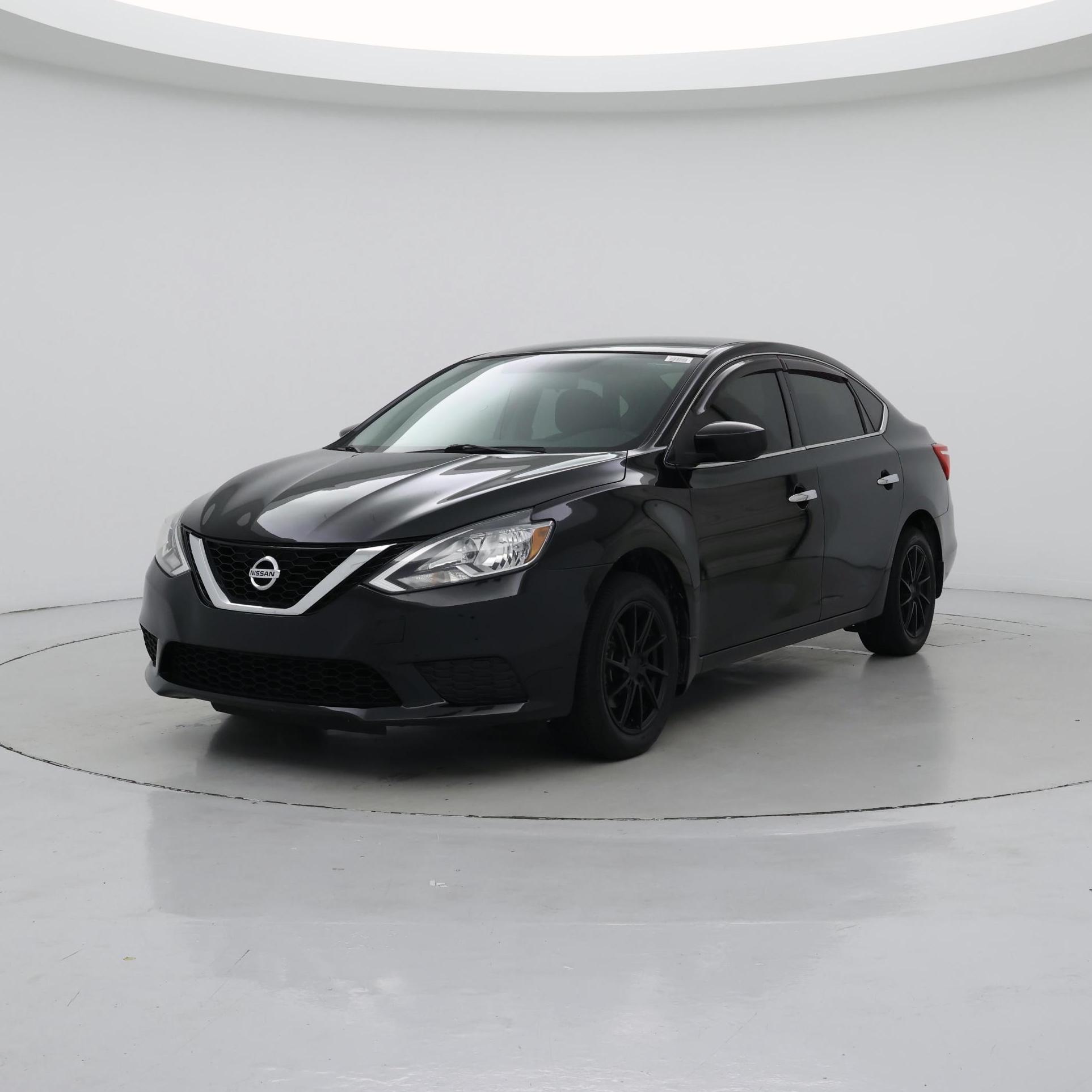 Thumbnail: 2017 Nissan Sentra - 4