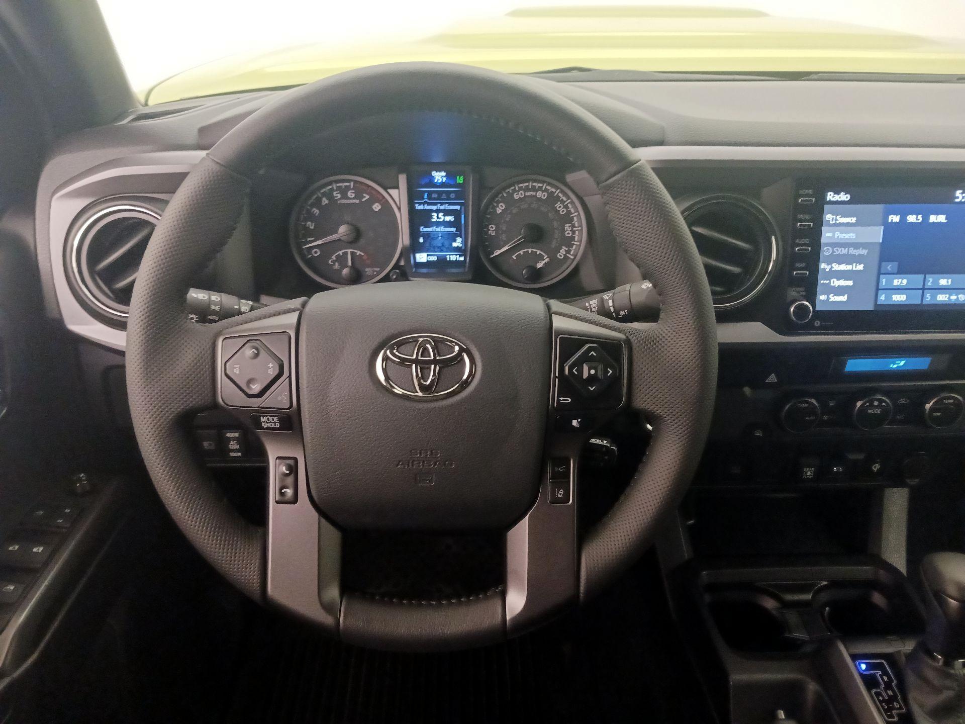 Thumbnail: 2023 Toyota Tacoma - 10