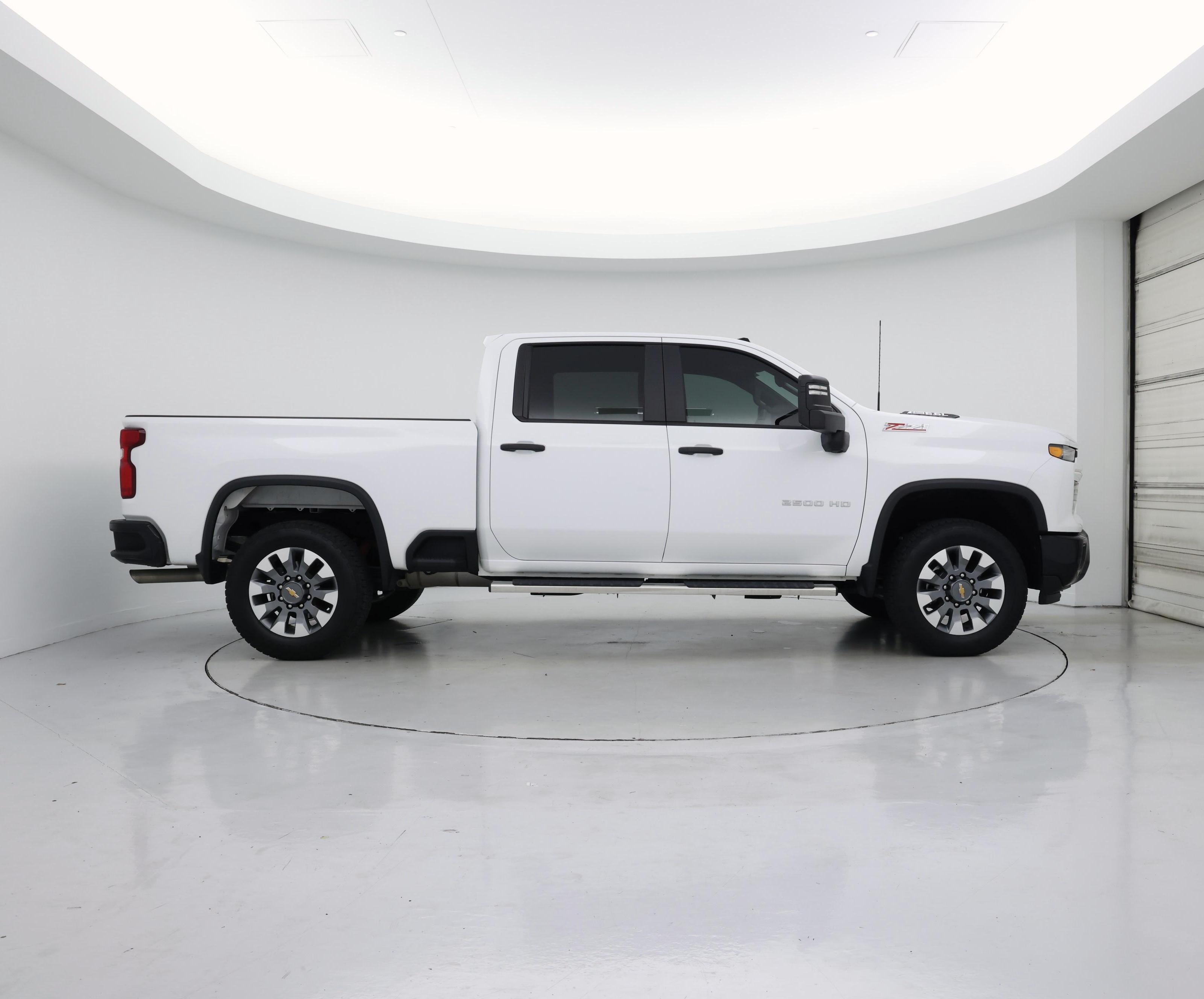 Thumbnail: 2025 Chevrolet Silverado 2500 - 7