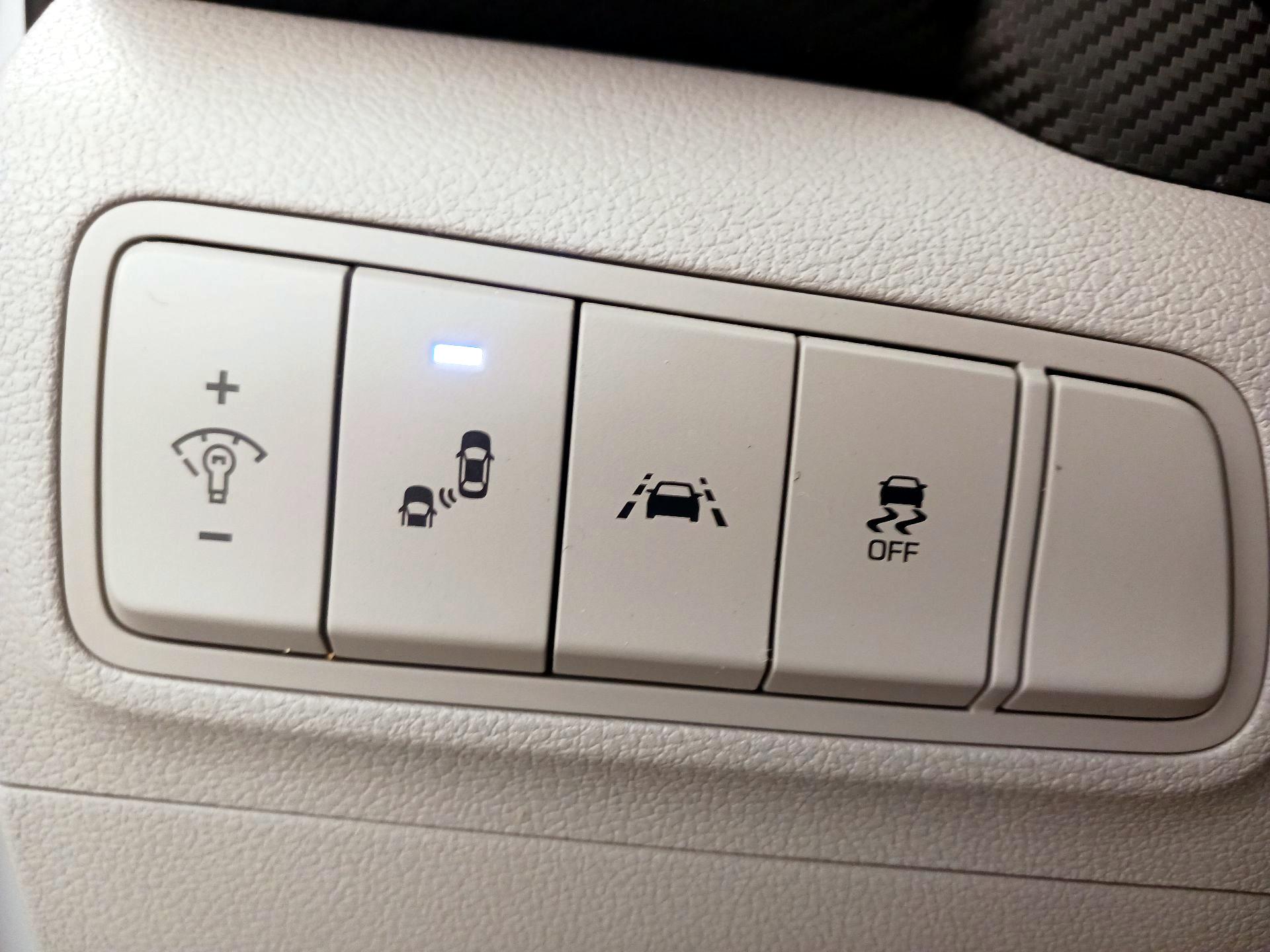 Thumbnail: 2019 Hyundai Tucson - 13