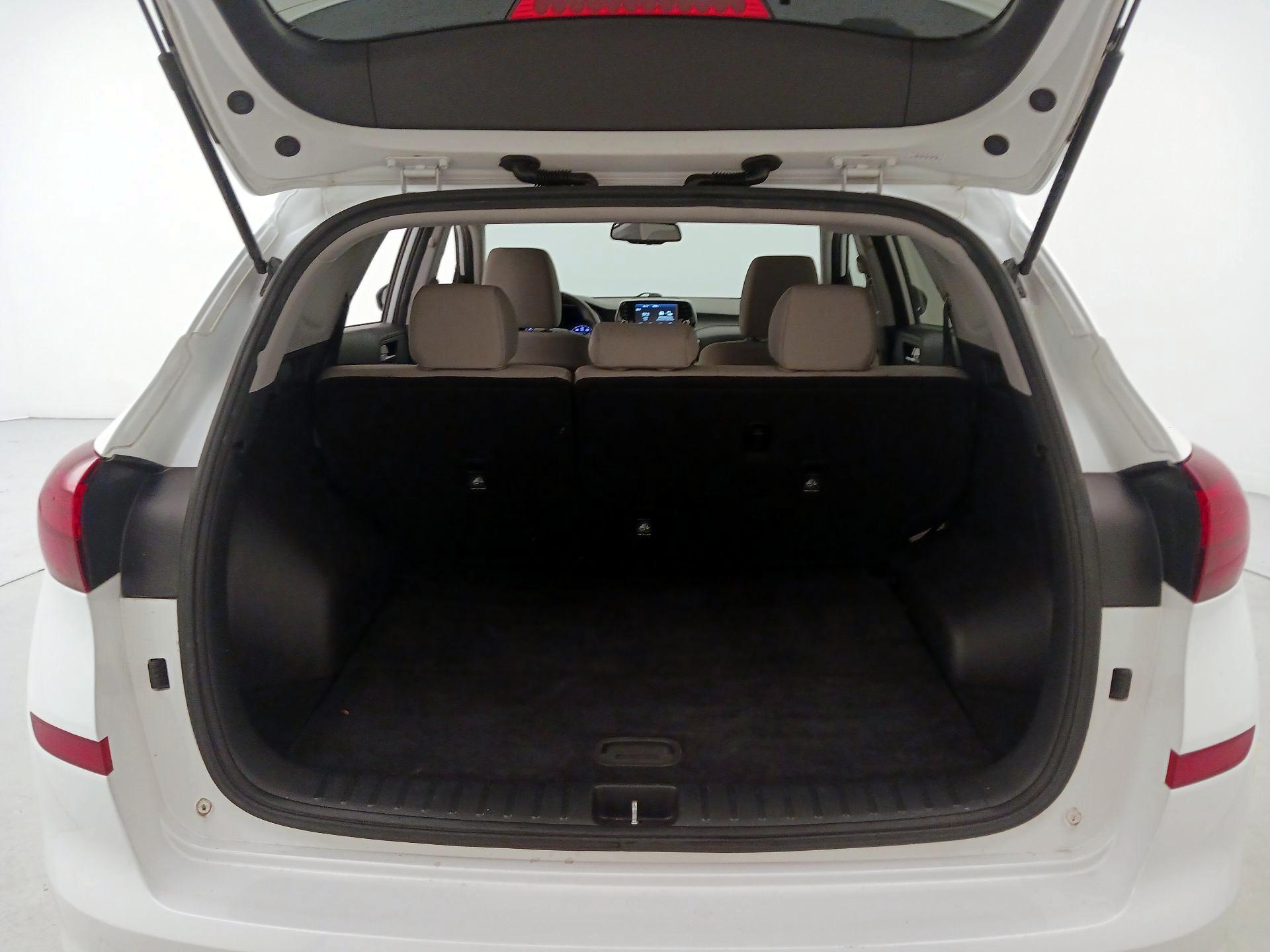 Thumbnail: 2019 Hyundai Tucson - 20