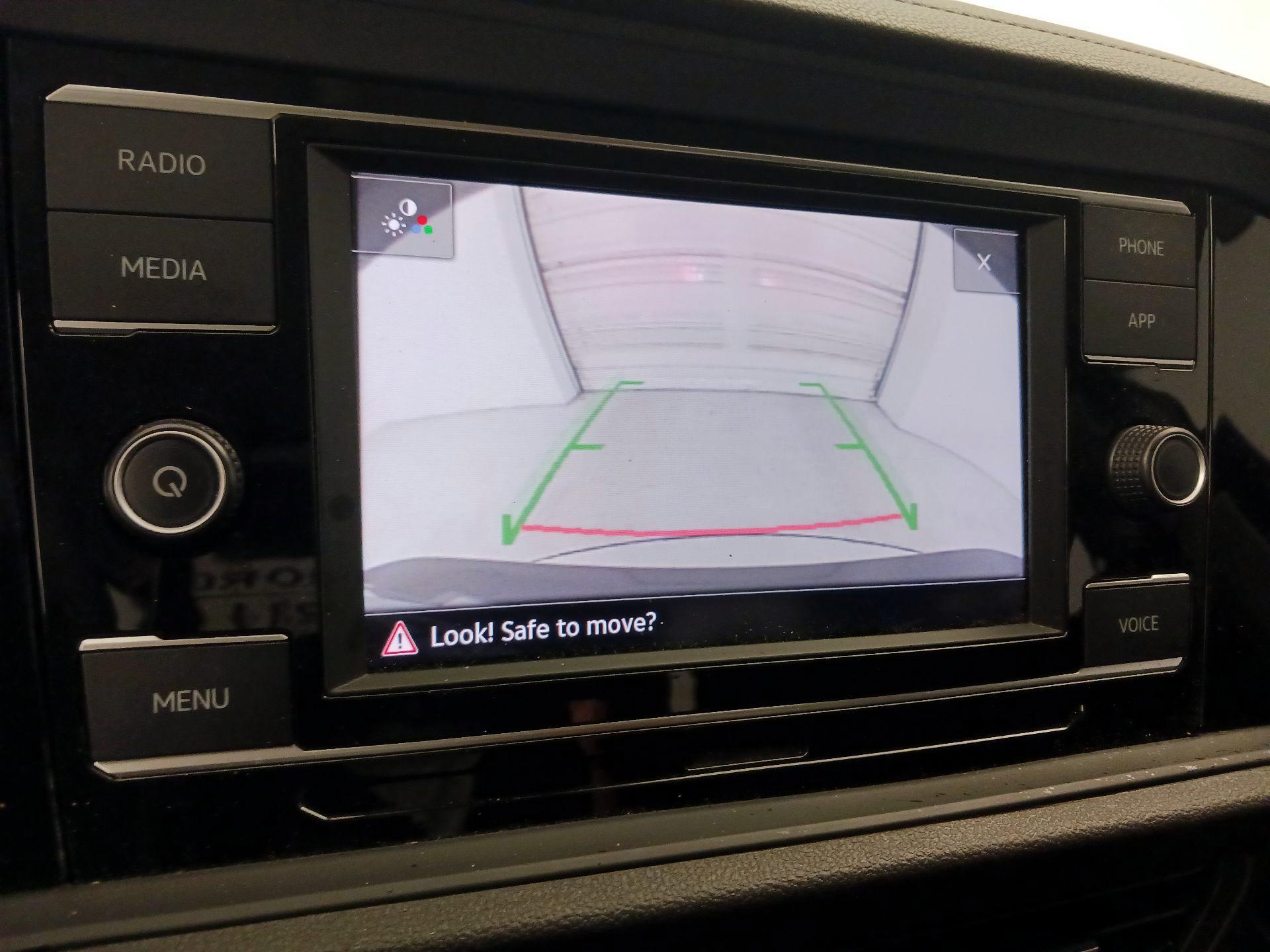 Thumbnail: 2023 Volkswagen Jetta - 14