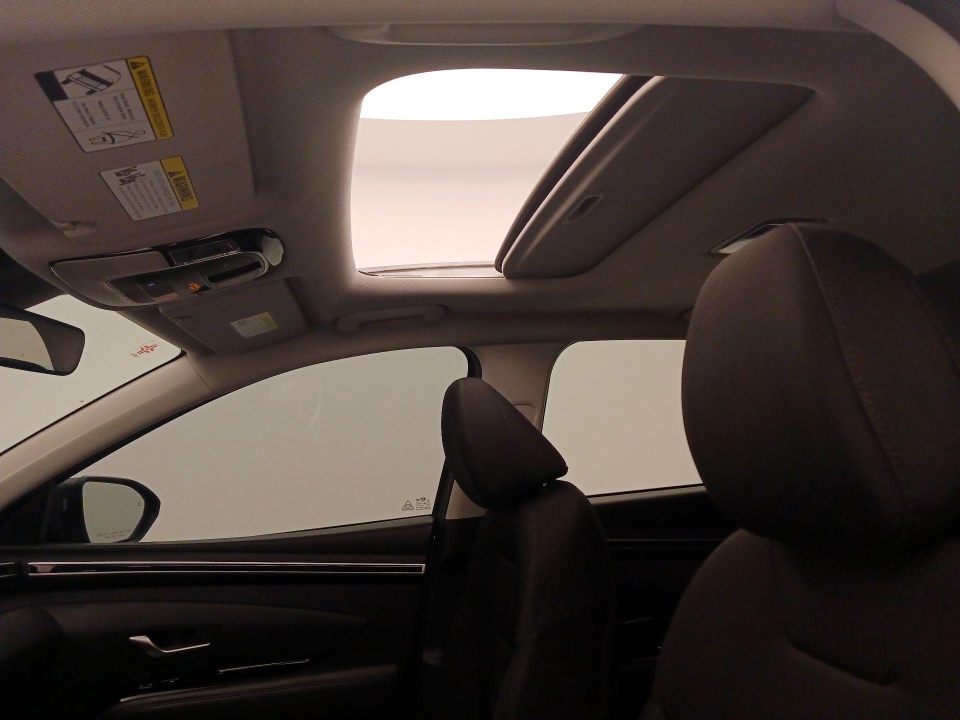 Thumbnail: 2022 Hyundai Tucson - 19