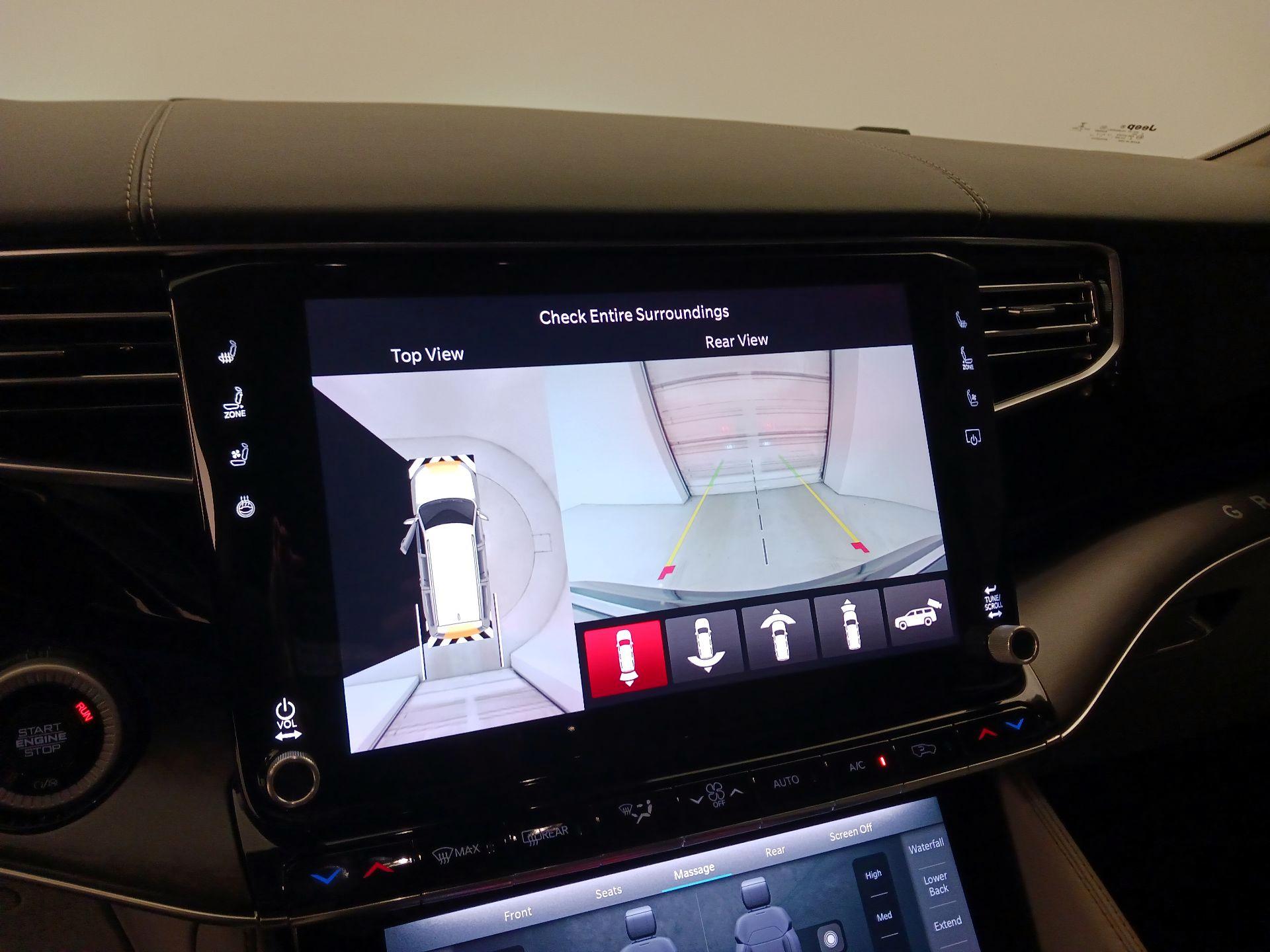 Thumbnail: 2022 Jeep Grand Wagoneer - 15