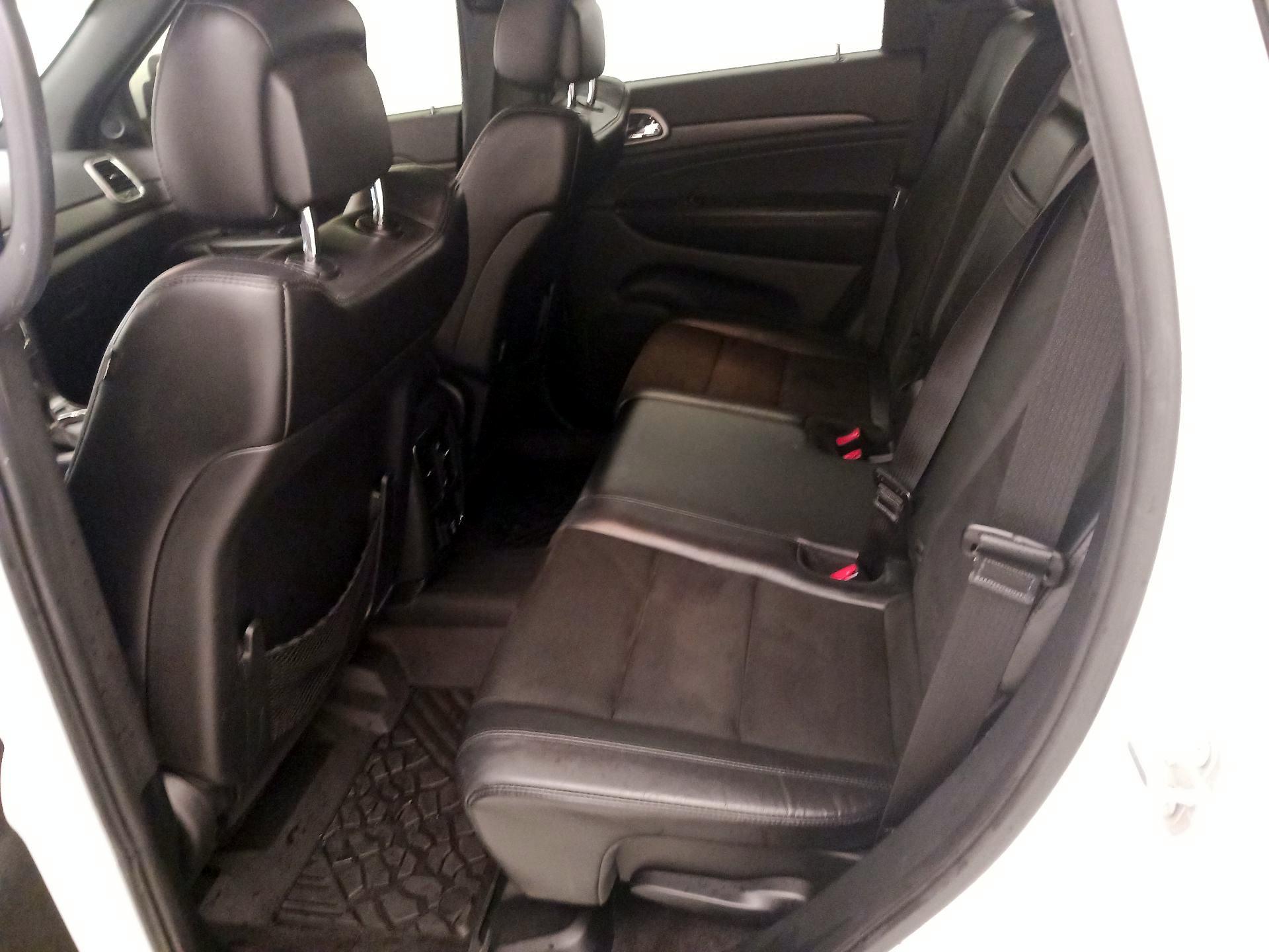 Thumbnail: 2018 Jeep Grand Cherokee - 20