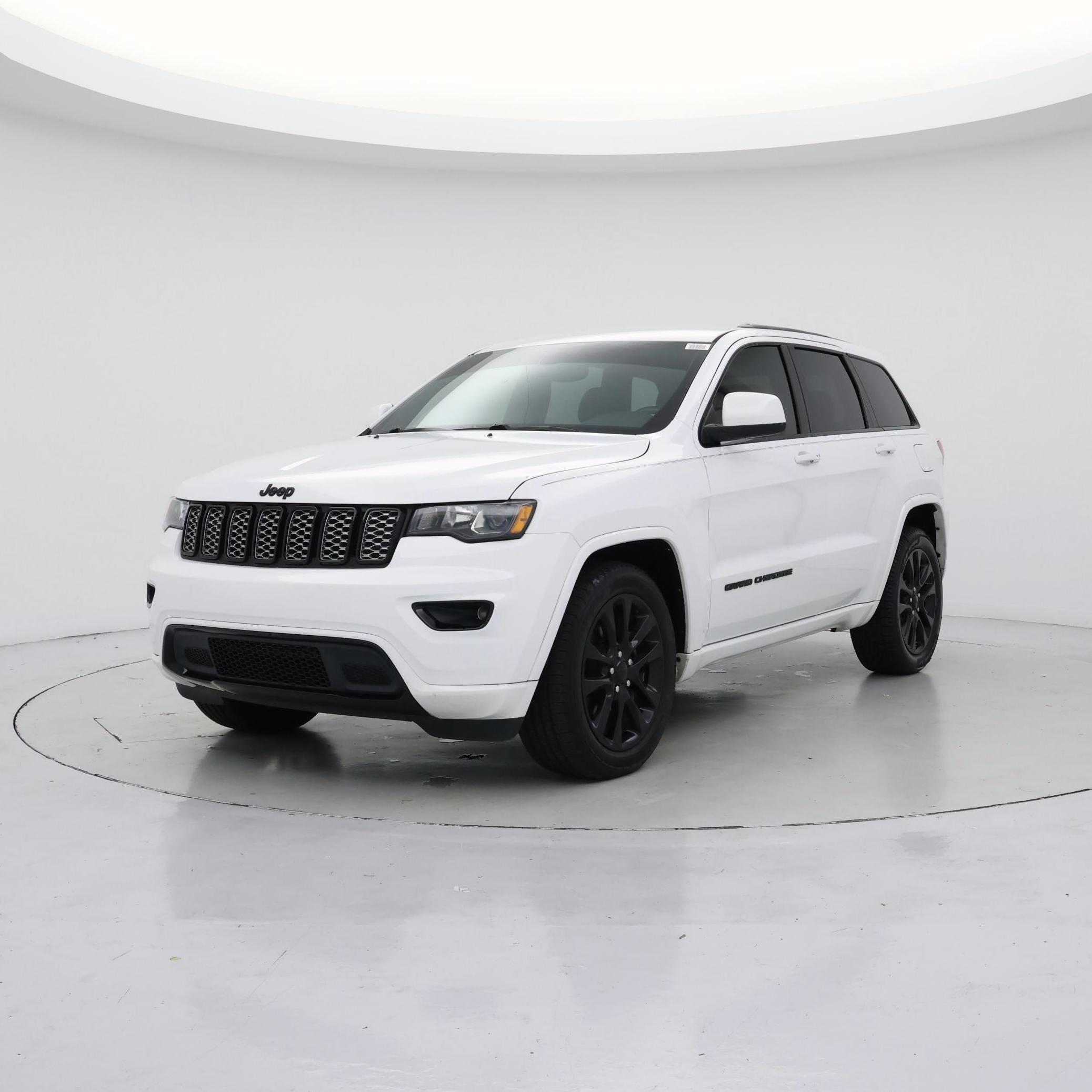 Thumbnail: 2018 Jeep Grand Cherokee - 4