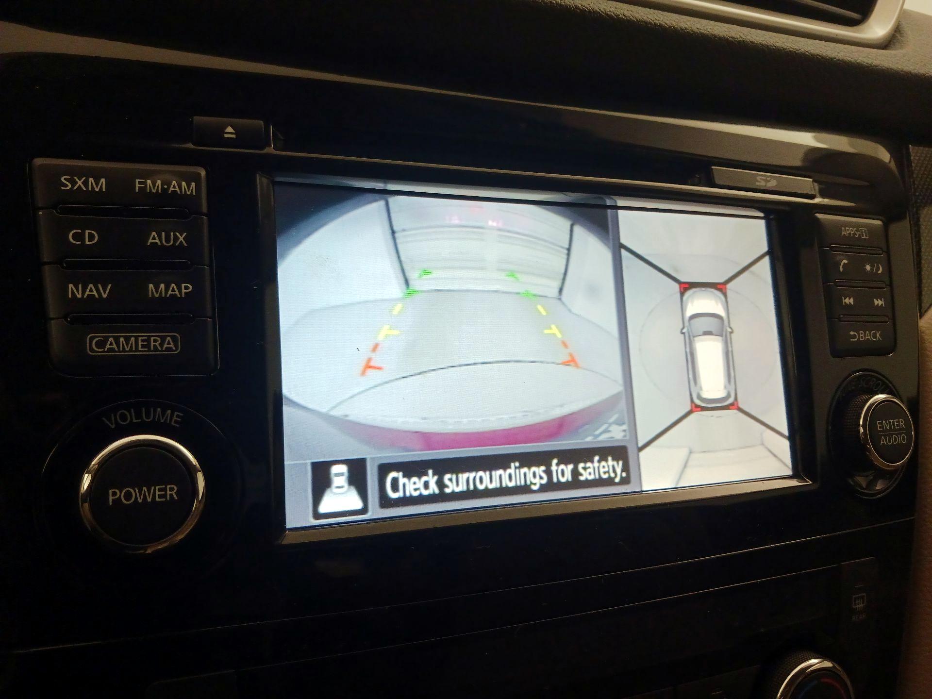 Thumbnail: 2014 Nissan Rogue - 15