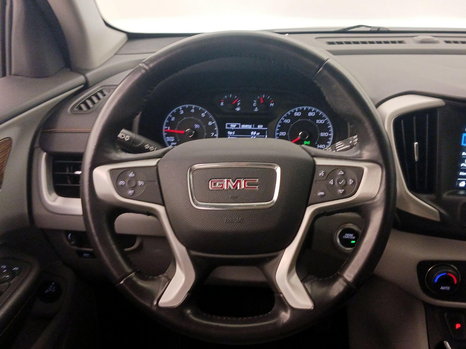 Thumbnail: 2018 GMC Terrain - 10