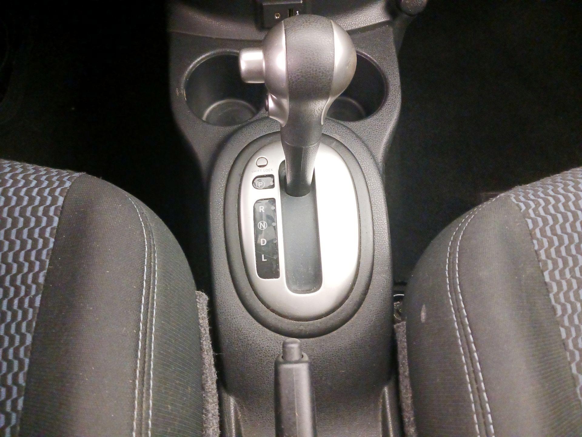 Thumbnail: 2017 Nissan Versa Note - 17