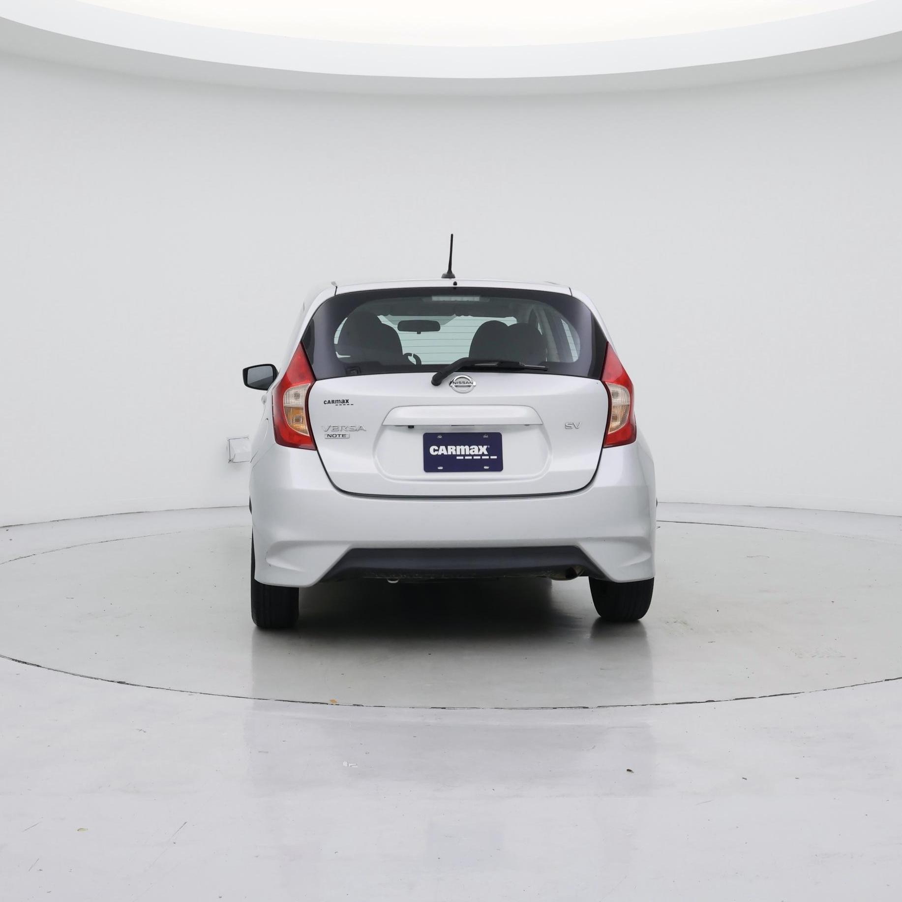 Thumbnail: 2017 Nissan Versa Note - 6