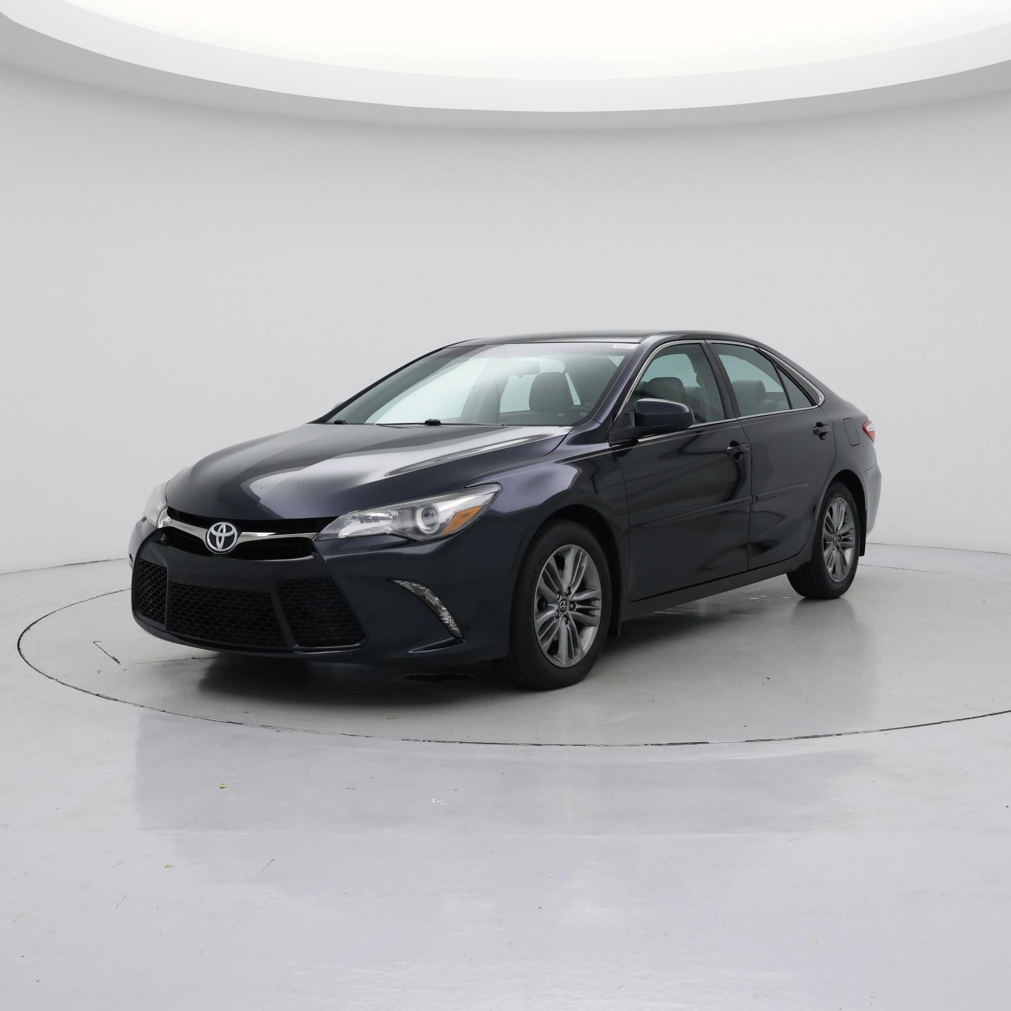 Thumbnail: 2015 Toyota Camry - 4