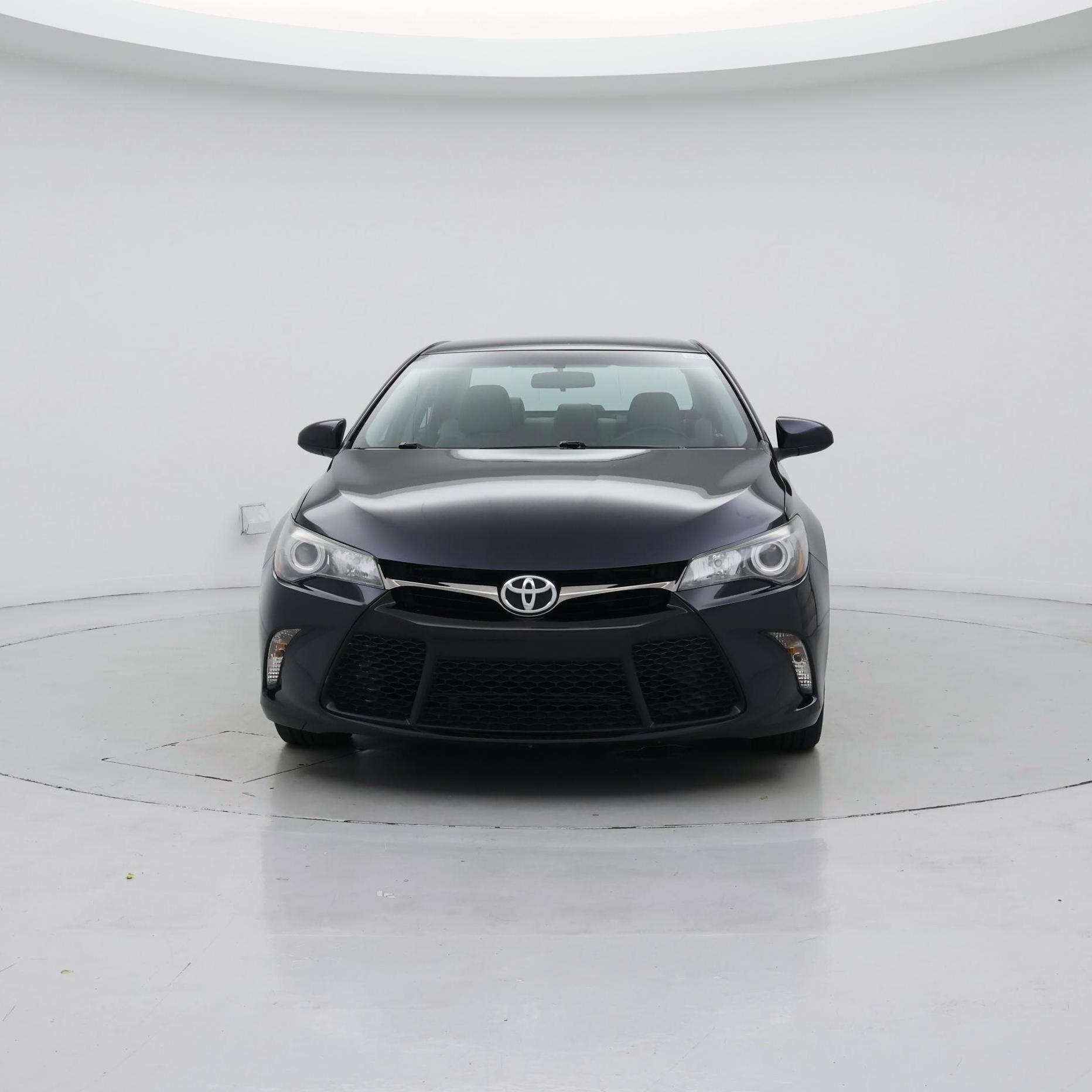 Thumbnail: 2015 Toyota Camry - 5