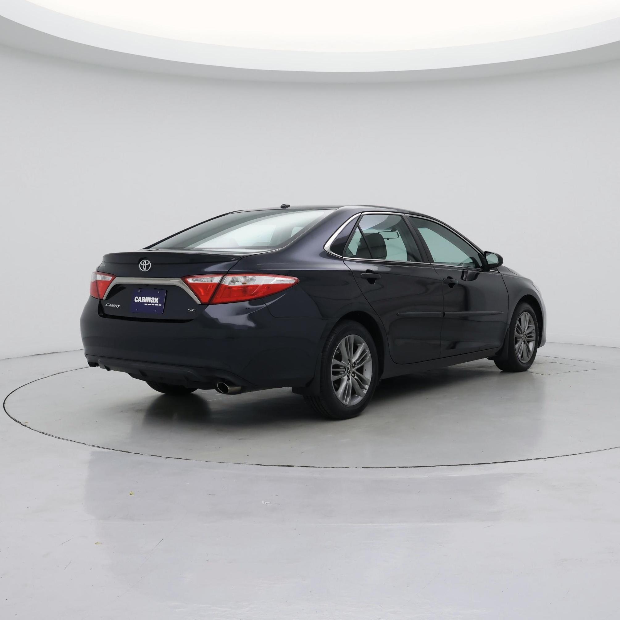 Thumbnail: 2015 Toyota Camry - 8