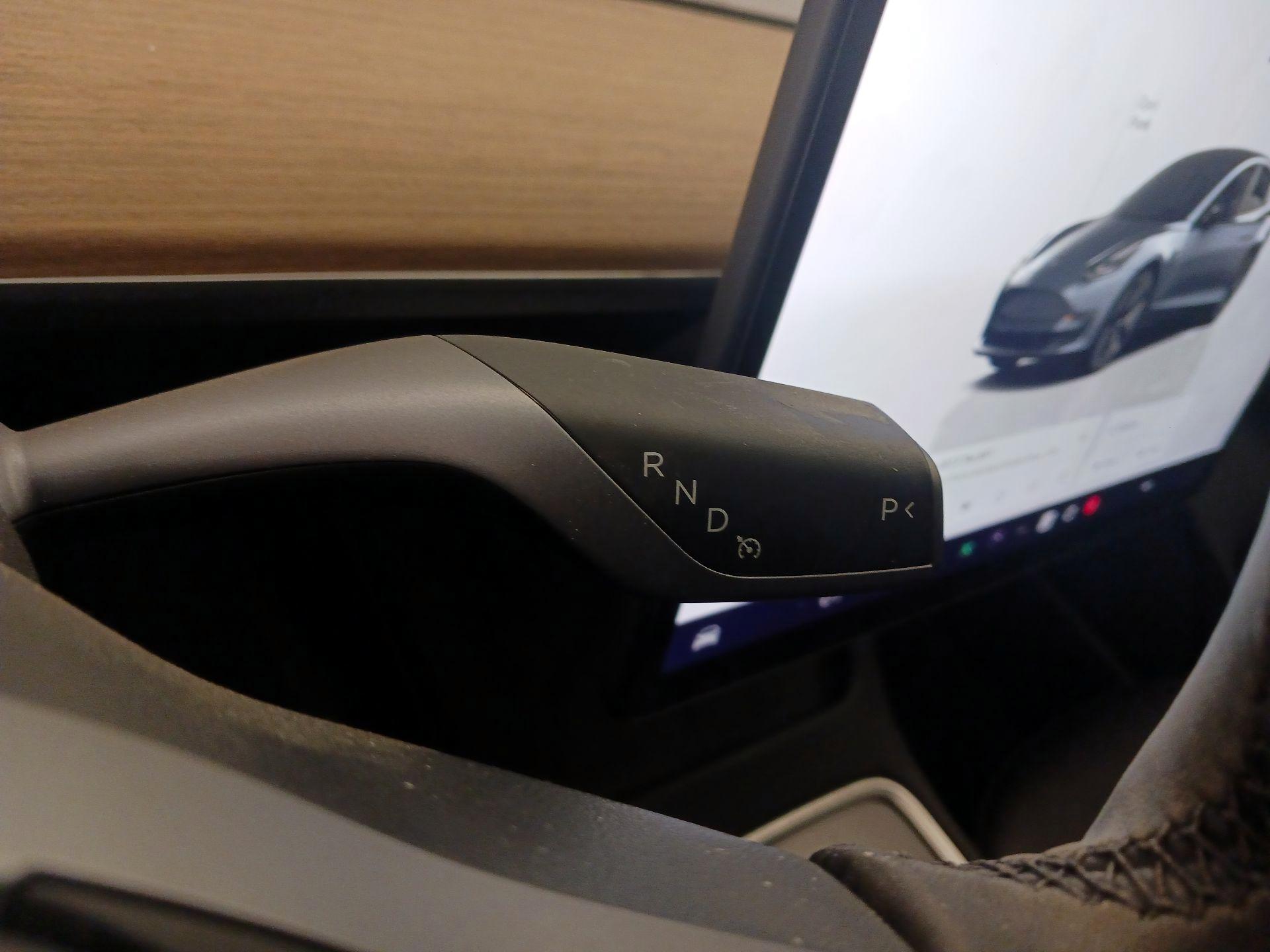 Thumbnail: 2023 Tesla Model 3 - 17