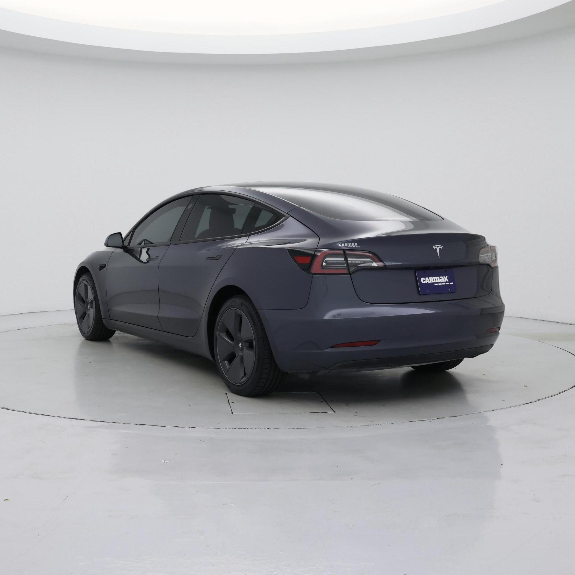 Thumbnail: 2023 Tesla Model 3 - 2