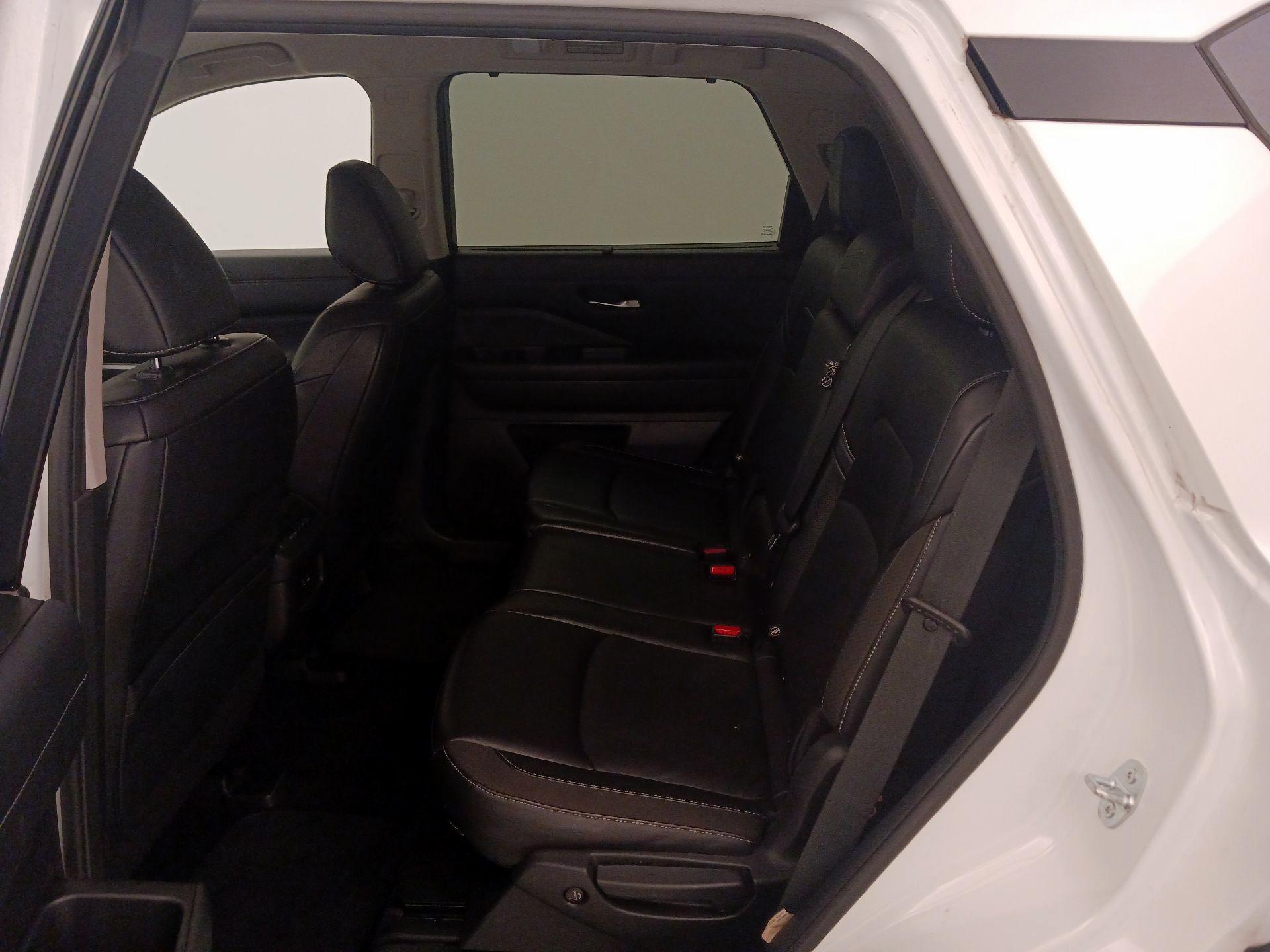 Thumbnail: 2022 Nissan Pathfinder - 20