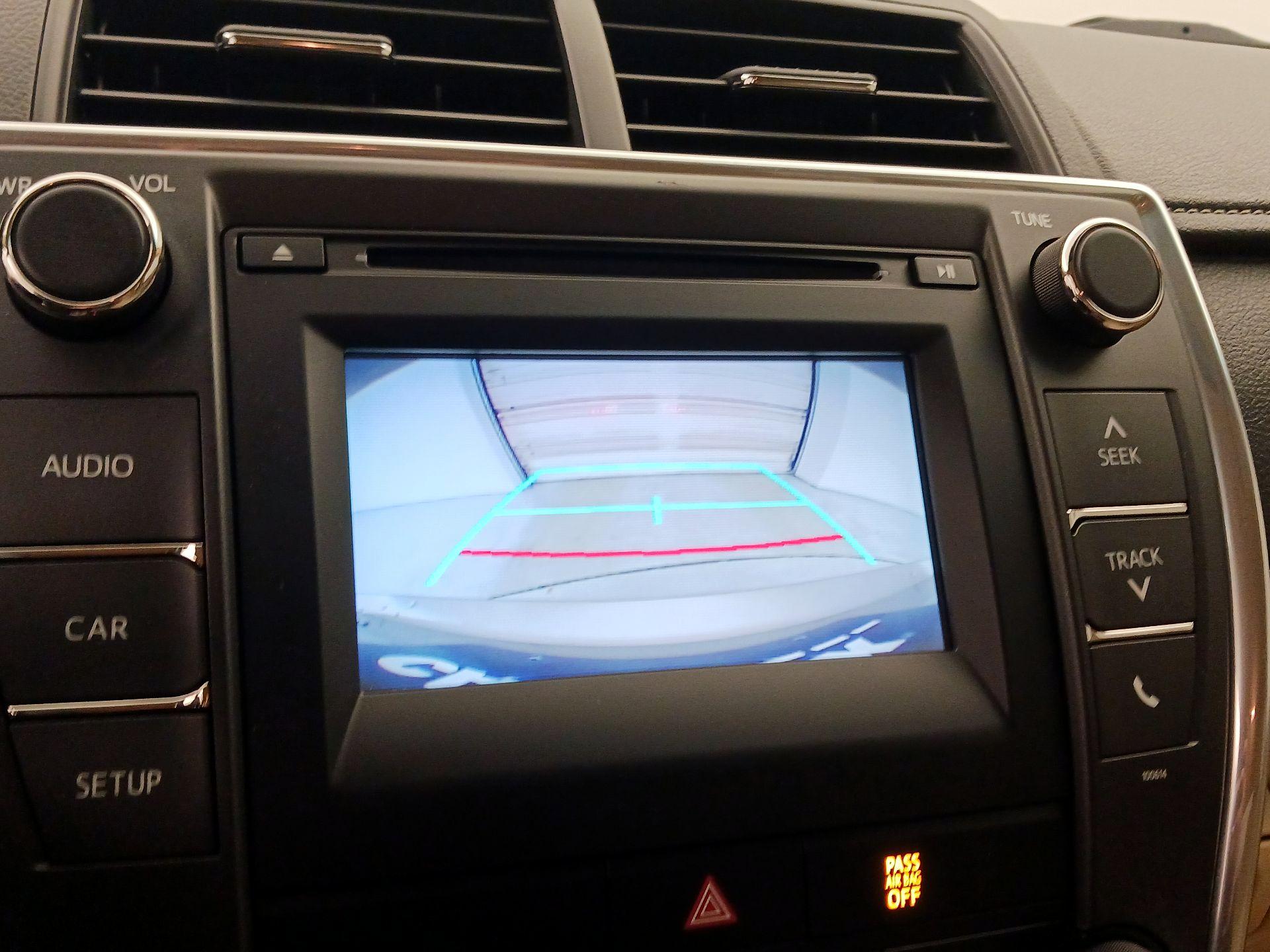 Thumbnail: 2017 Toyota Camry - 14