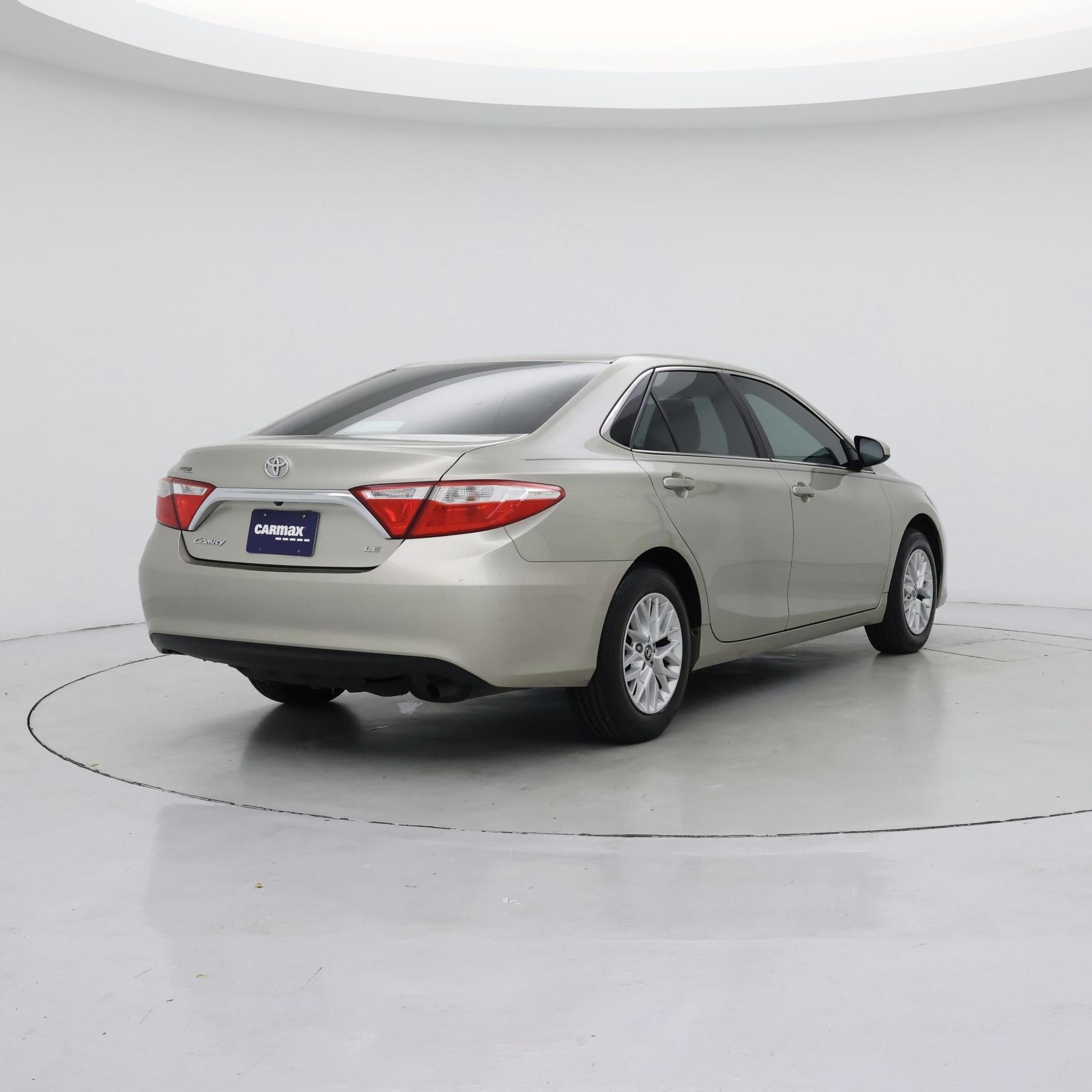 Thumbnail: 2017 Toyota Camry - 8