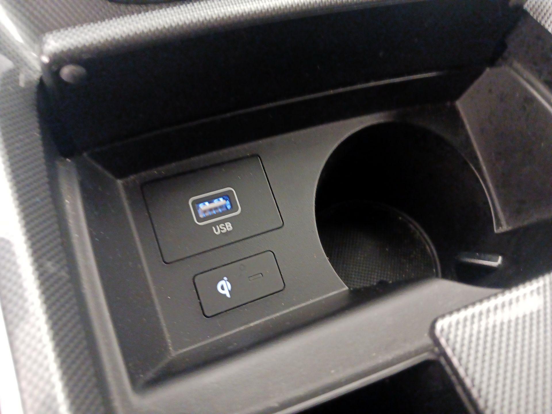 Thumbnail: 2022 Hyundai Santa Fe - 19