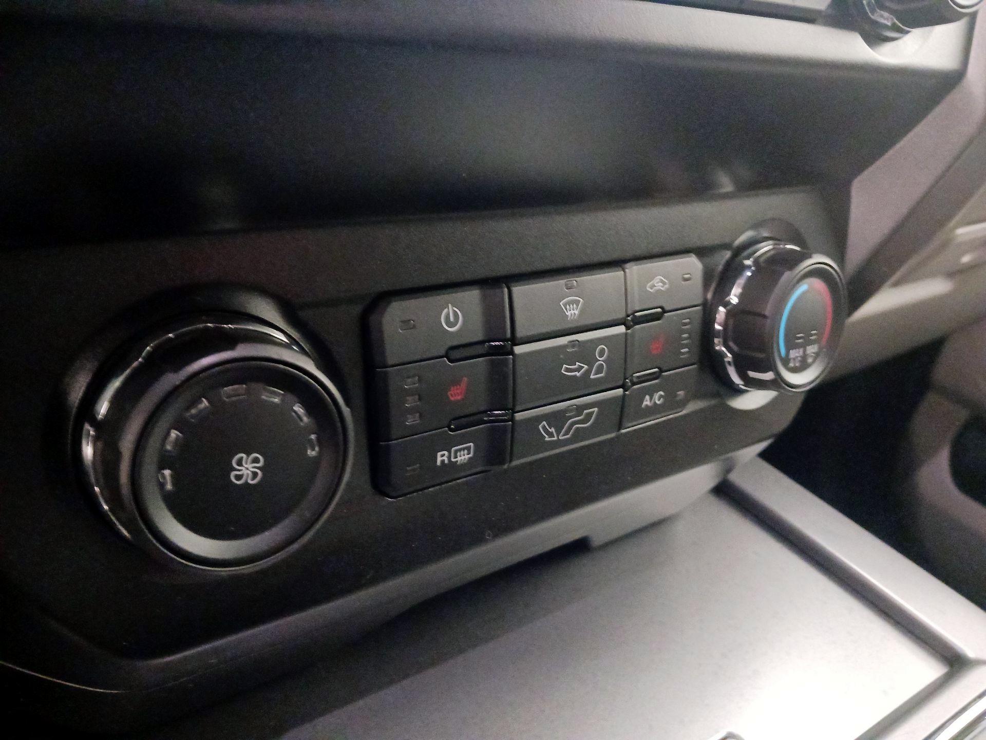 Thumbnail: 2019 Ford F-150 - 17