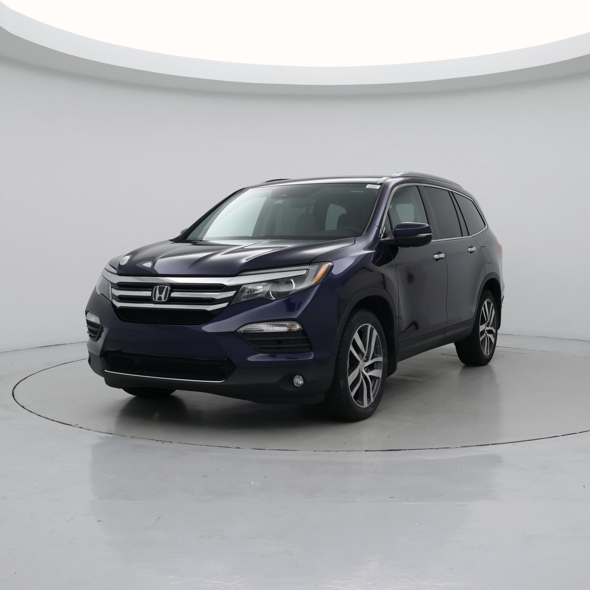 Thumbnail: 2016 Honda Pilot - 4