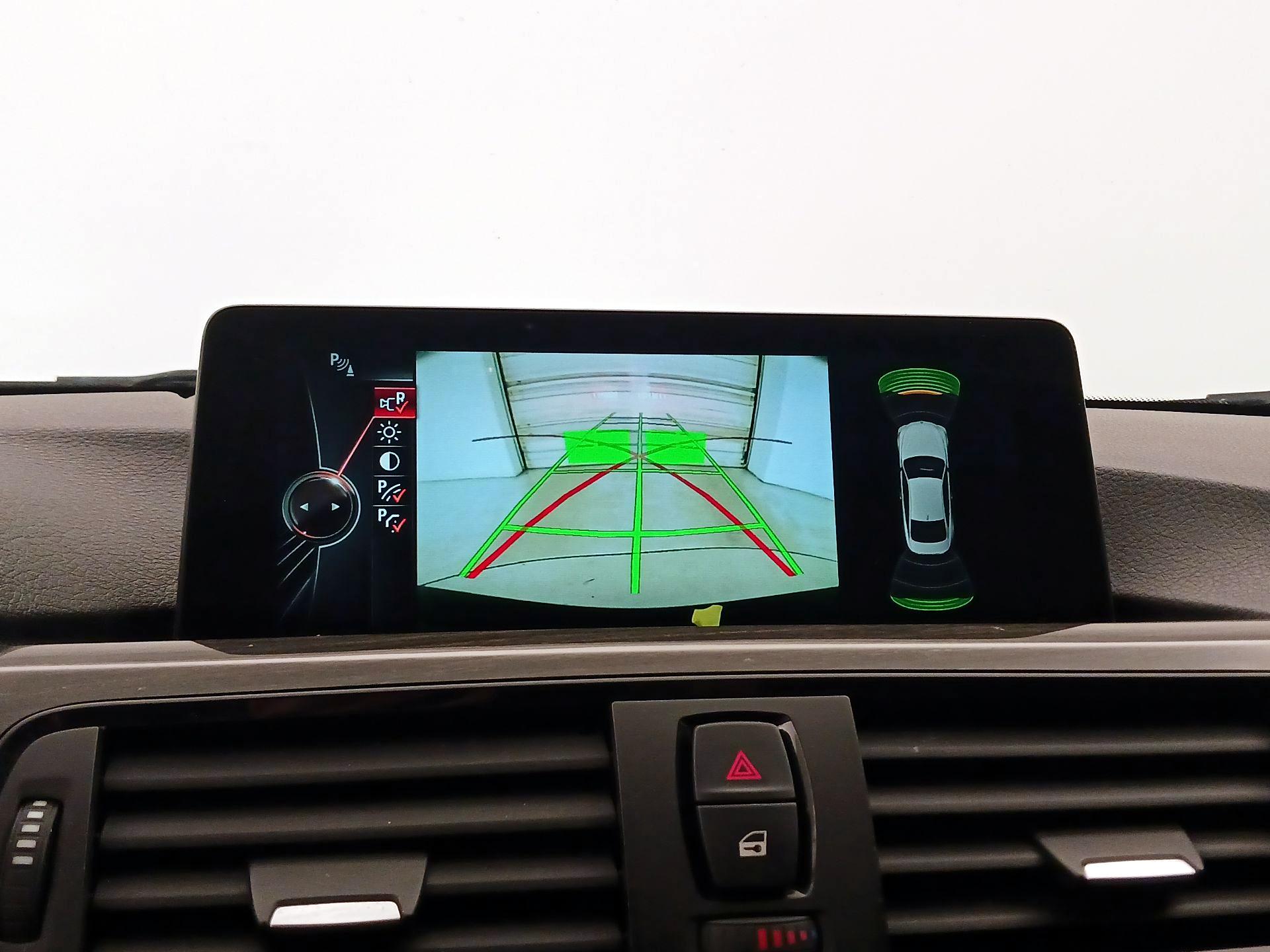 Thumbnail: 2016 BMW 4 Series - 15