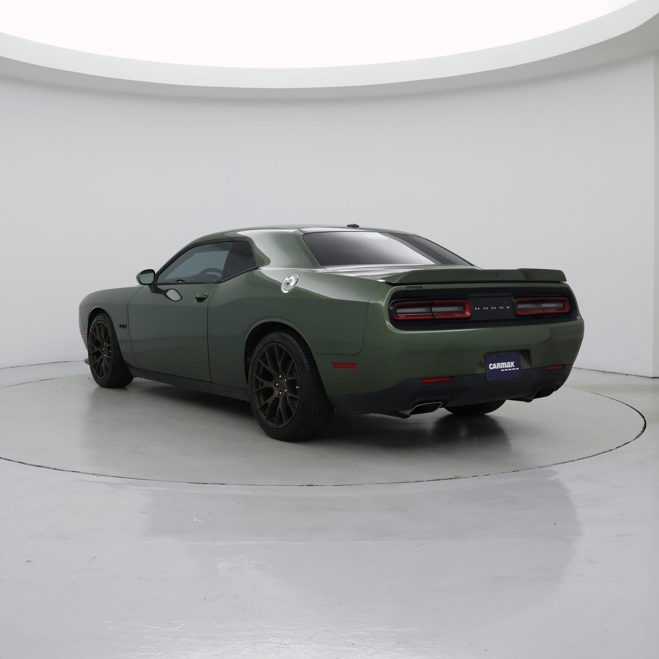 Thumbnail: 2022 Dodge Challenger - 2