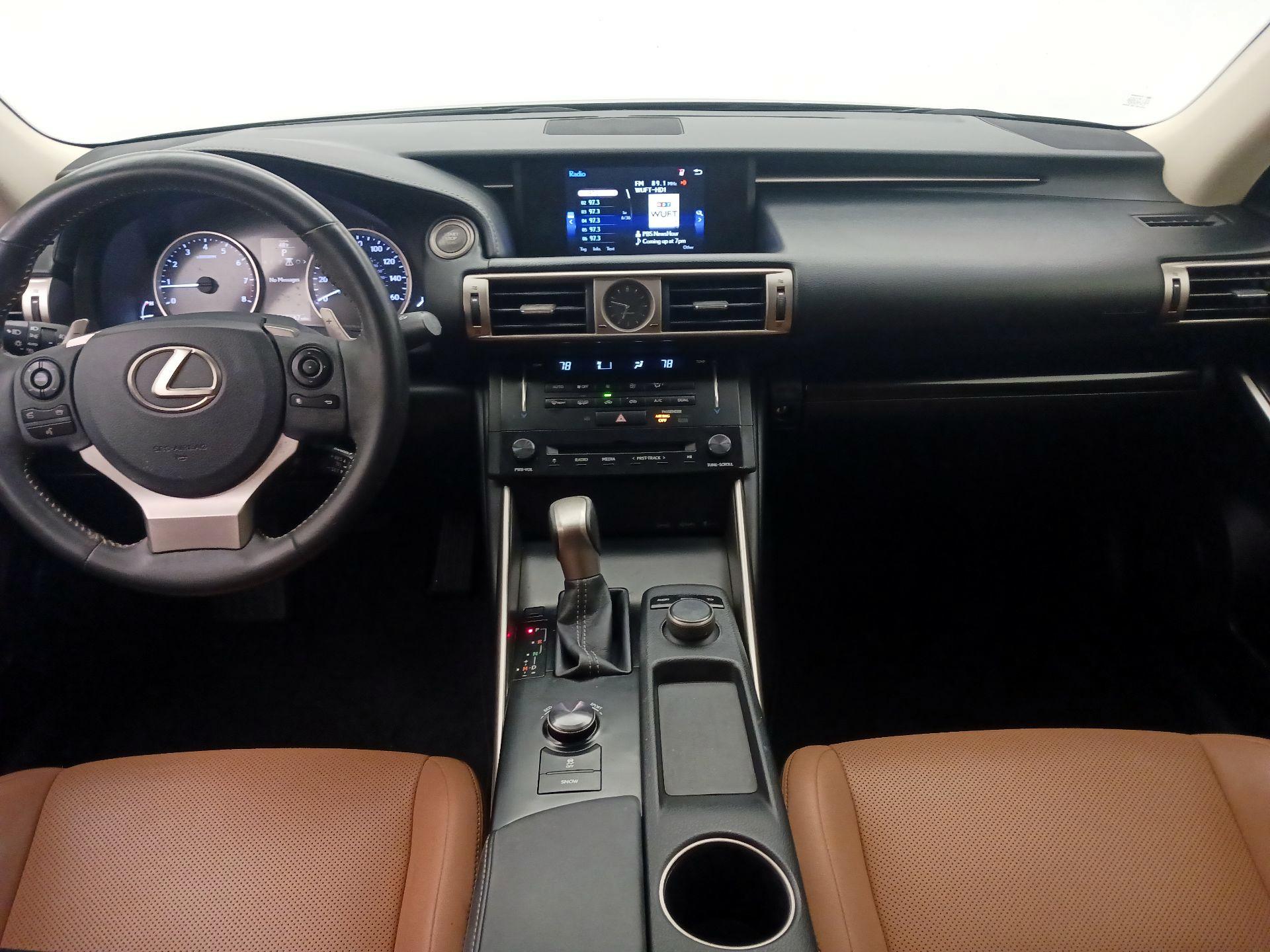 Thumbnail: 2014 Lexus IS - 9