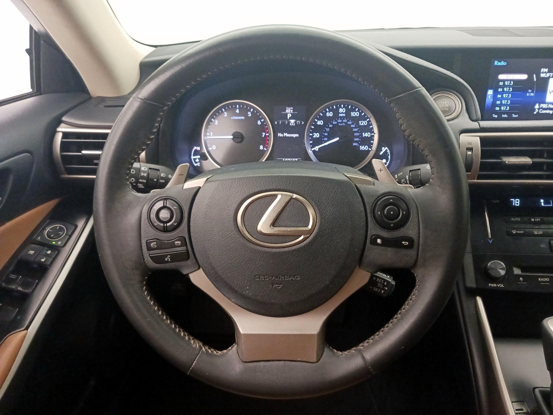 Thumbnail: 2014 Lexus IS - 10