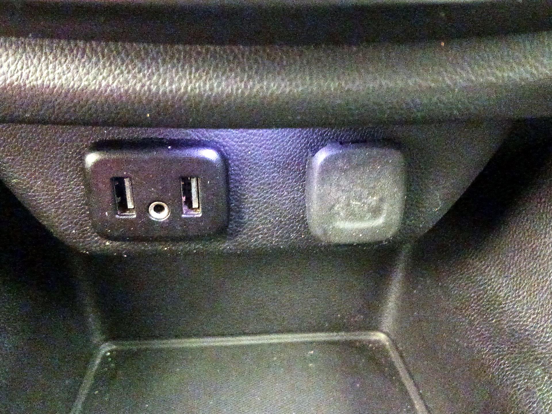 Thumbnail: 2019 Chevrolet Traverse - 18