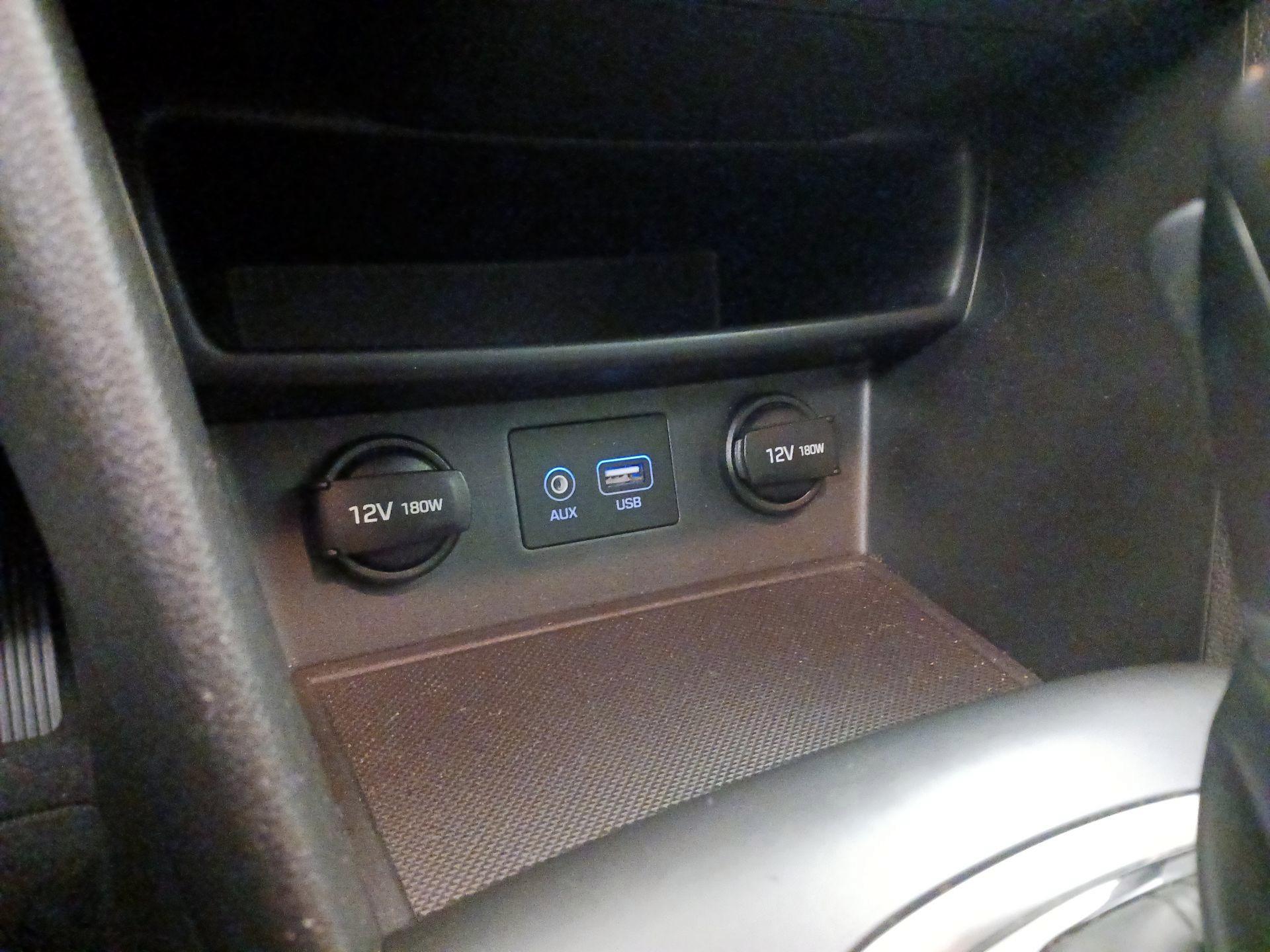 Thumbnail: 2018 Hyundai Kona - 18