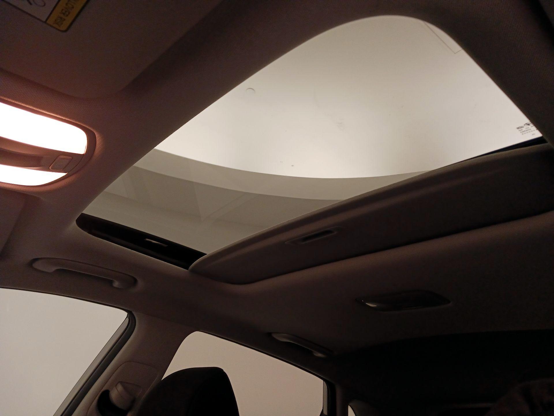 Thumbnail: 2018 Hyundai Kona - 19