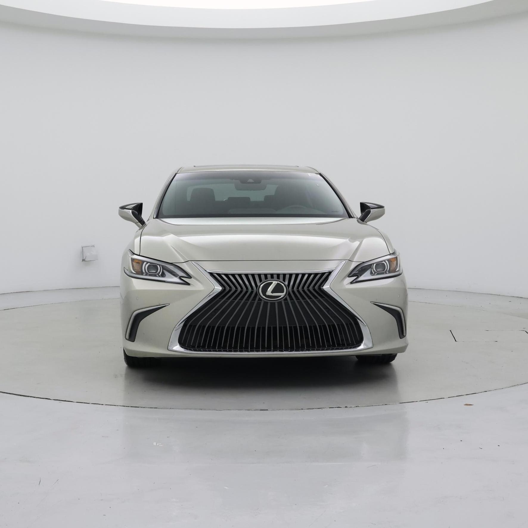 Thumbnail: 2022 Lexus ES - 5