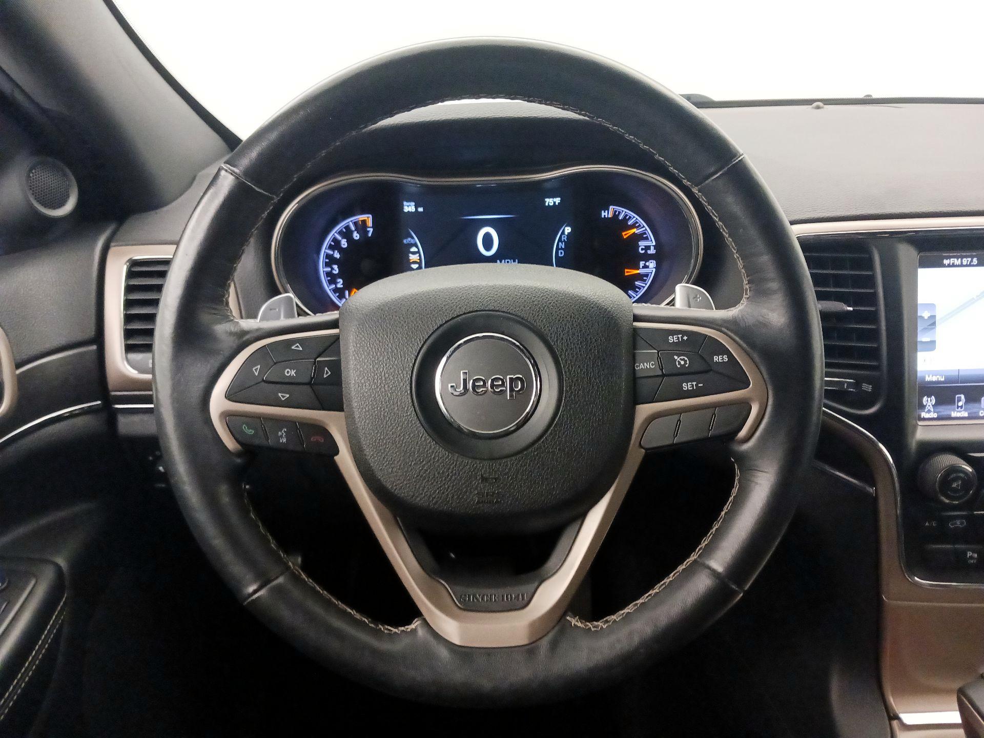 Thumbnail: 2016 Jeep Grand Cherokee - 10