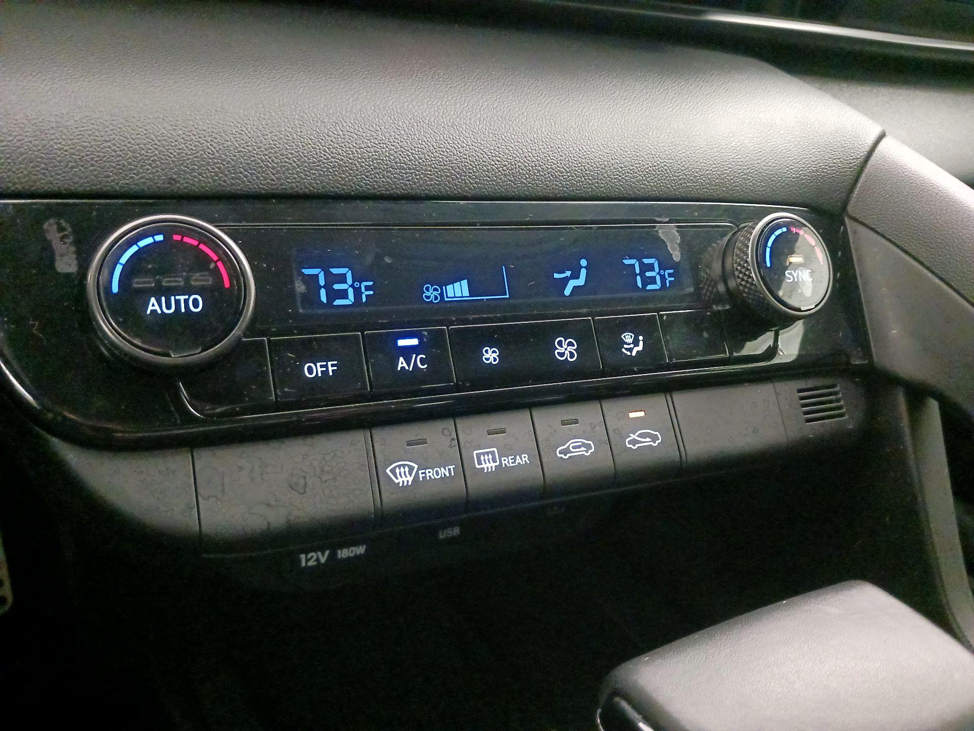 Thumbnail: 2025 Hyundai Elantra - 16