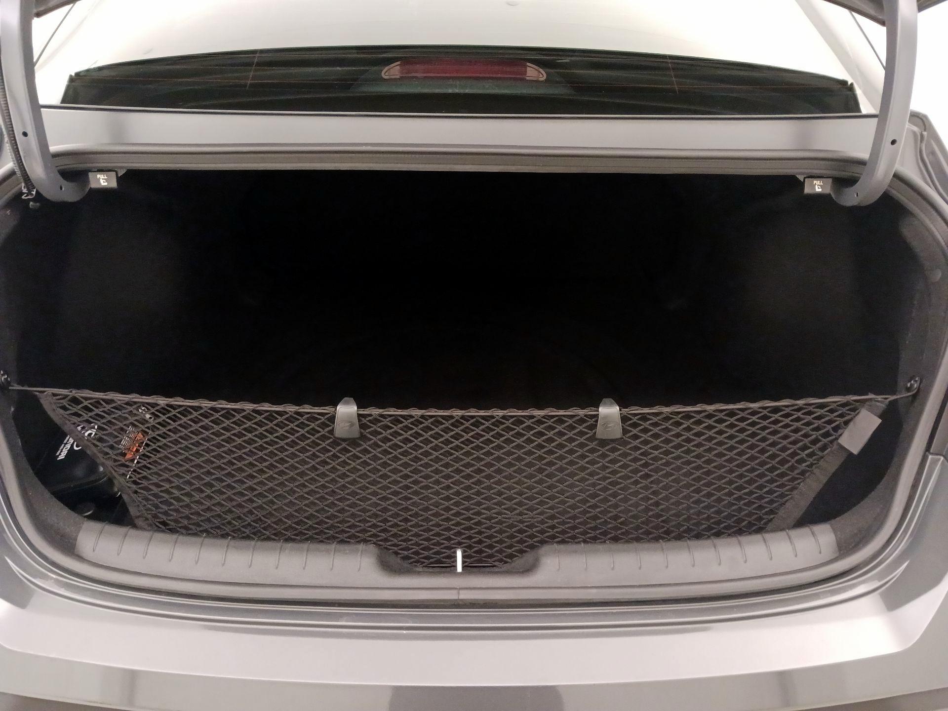 Thumbnail: 2025 Hyundai Elantra - 20