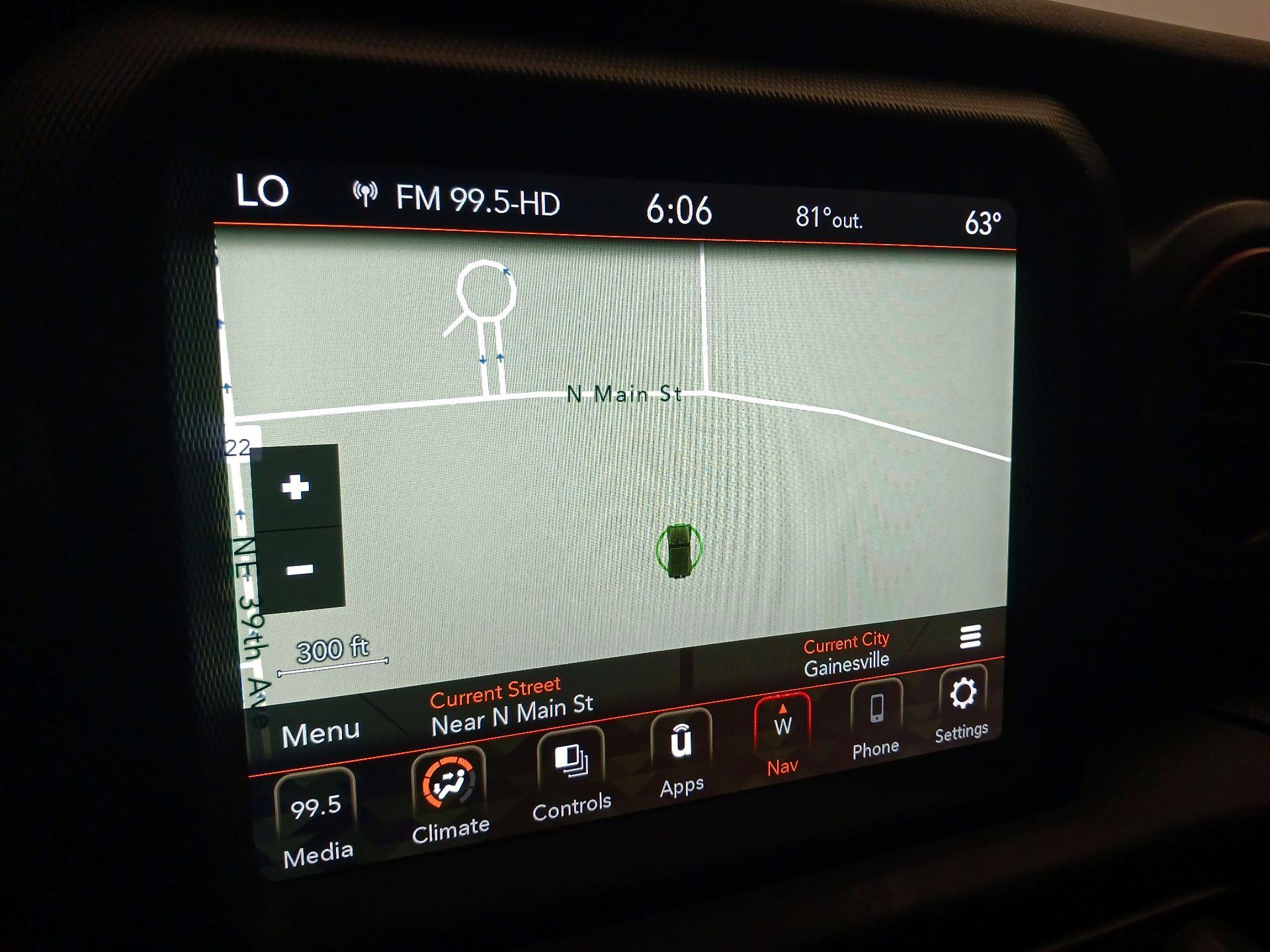 Thumbnail: 2021 Jeep Gladiator - 14