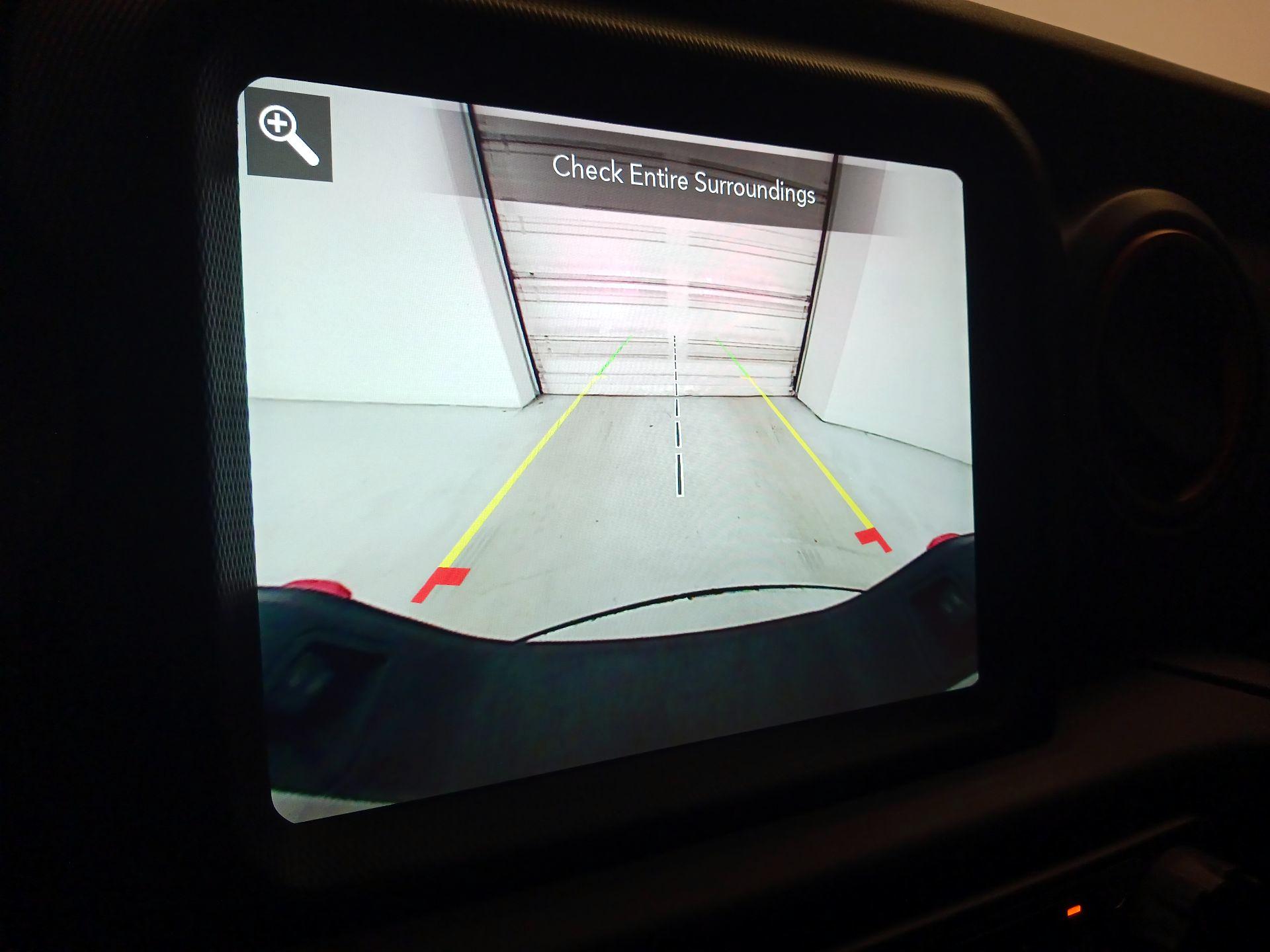 Thumbnail: 2021 Jeep Gladiator - 15