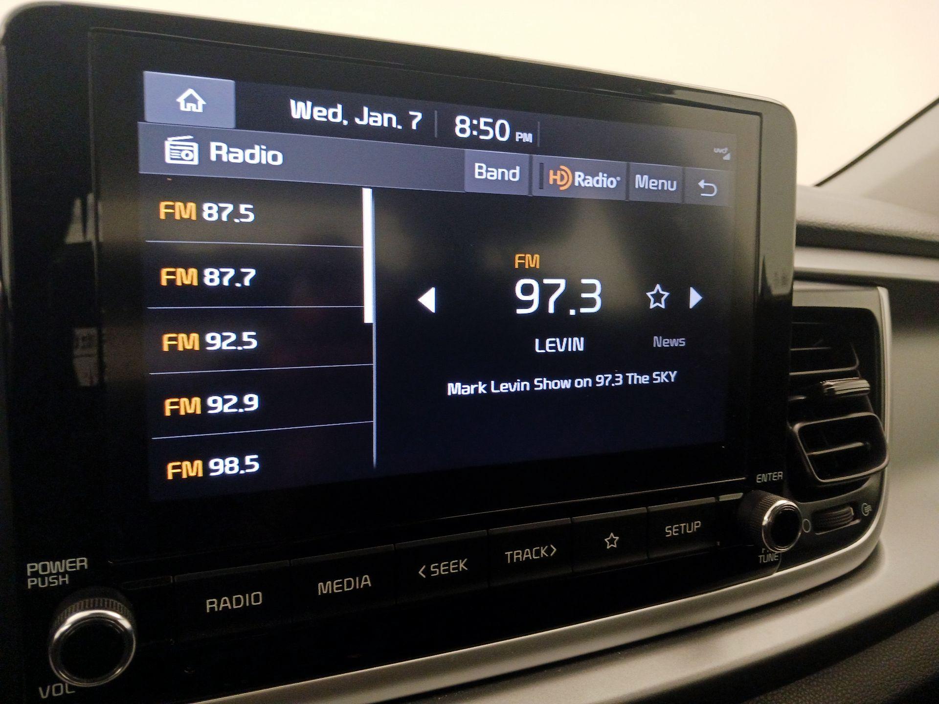 Thumbnail: 2022 Kia Rio - 15