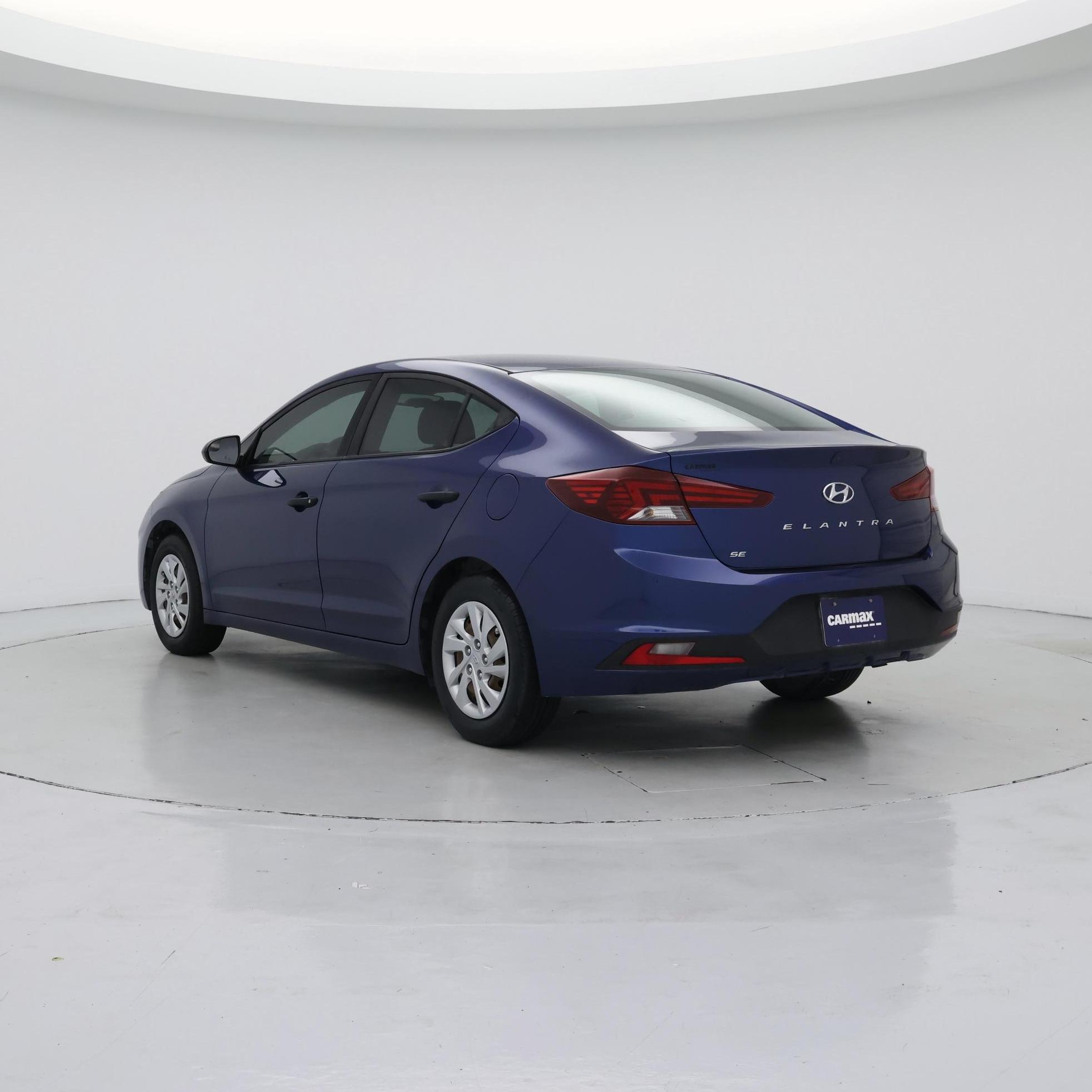 Thumbnail: 2019 Hyundai Elantra - 2