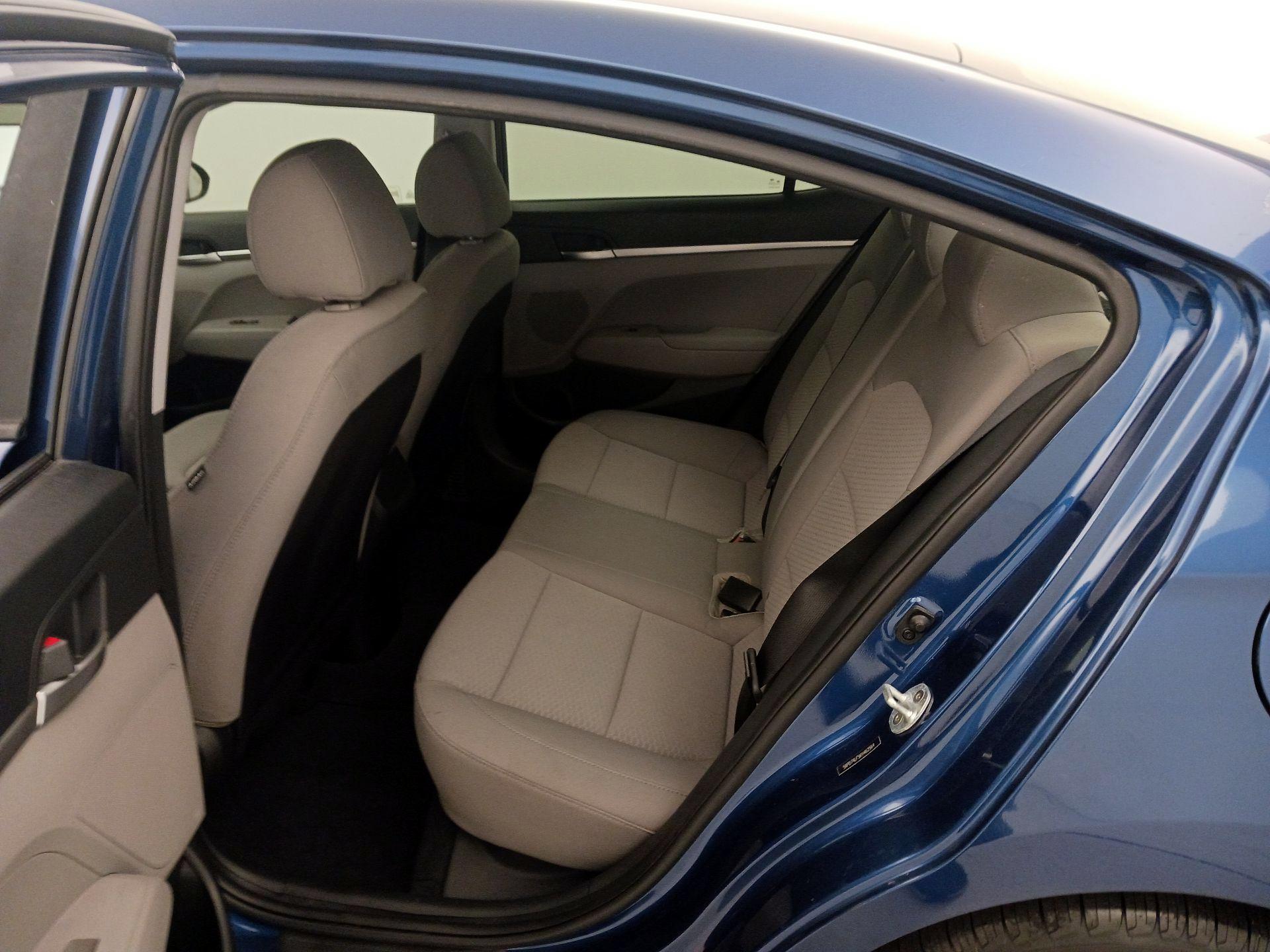 Thumbnail: 2019 Hyundai Elantra - 19